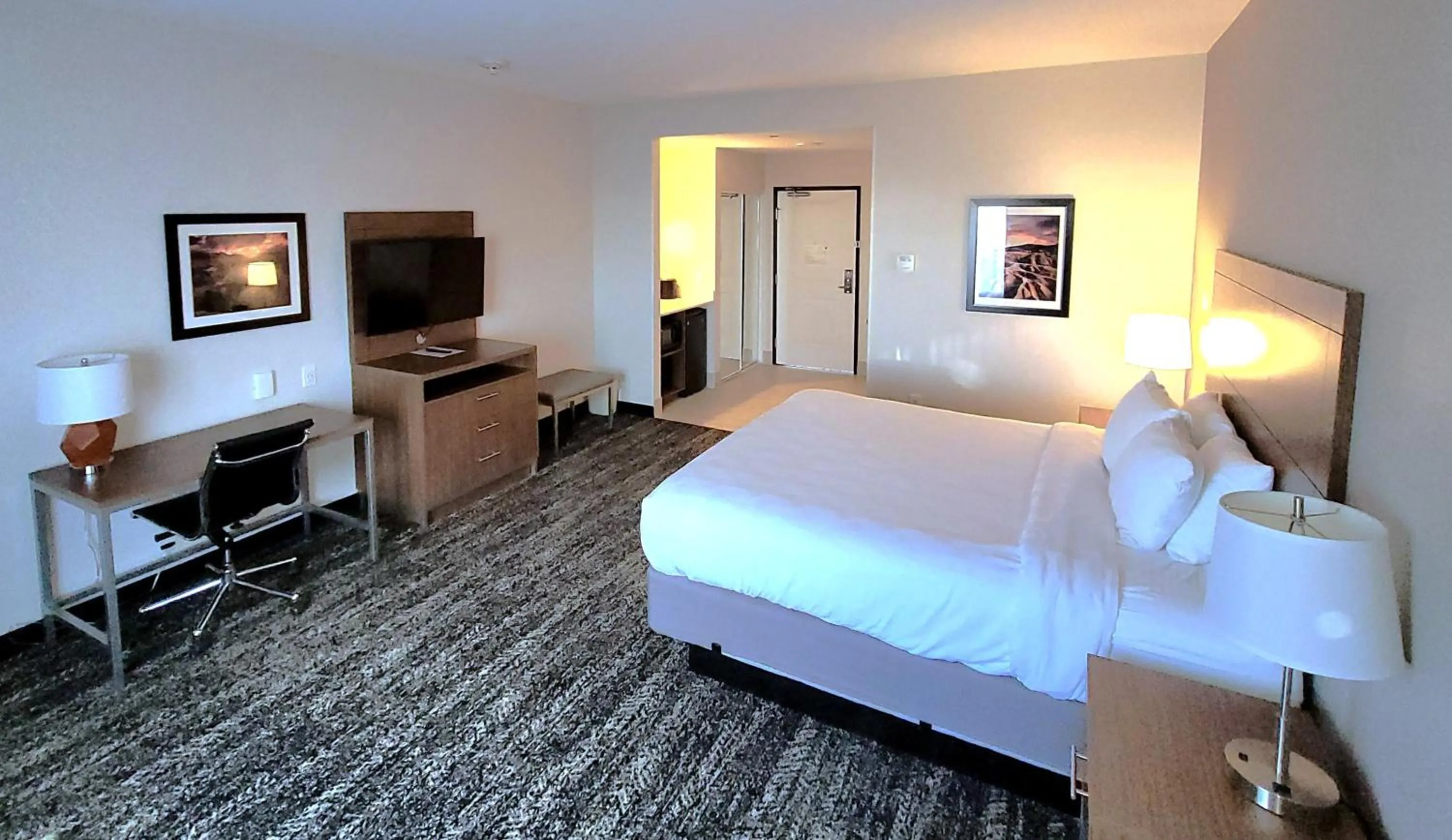 Bedroom, Bed in Best Western Plus Coachella Valley Inn & Suites
