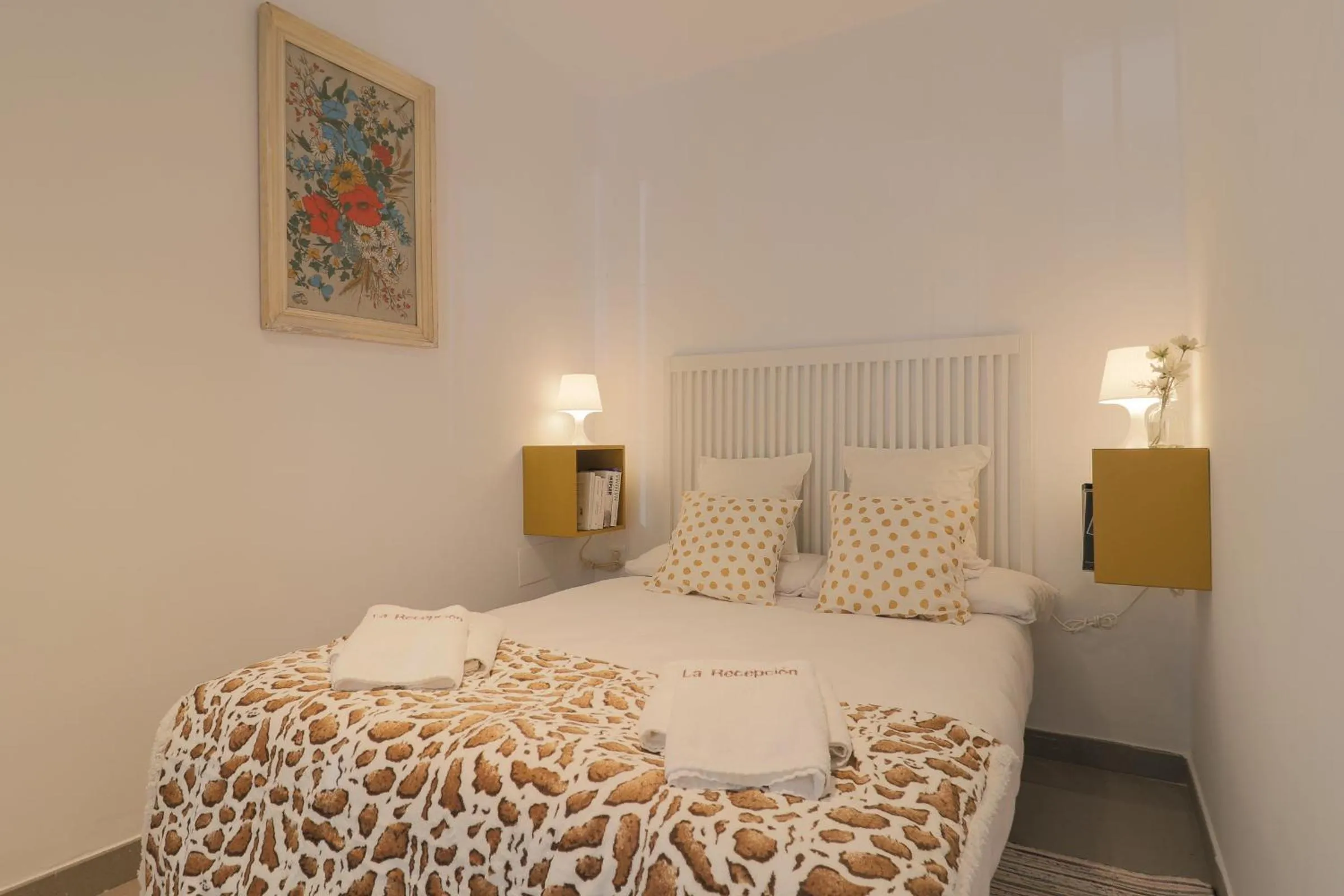 Bedroom, Bed in C52 - Seaside 2 Bedrooms By the Center