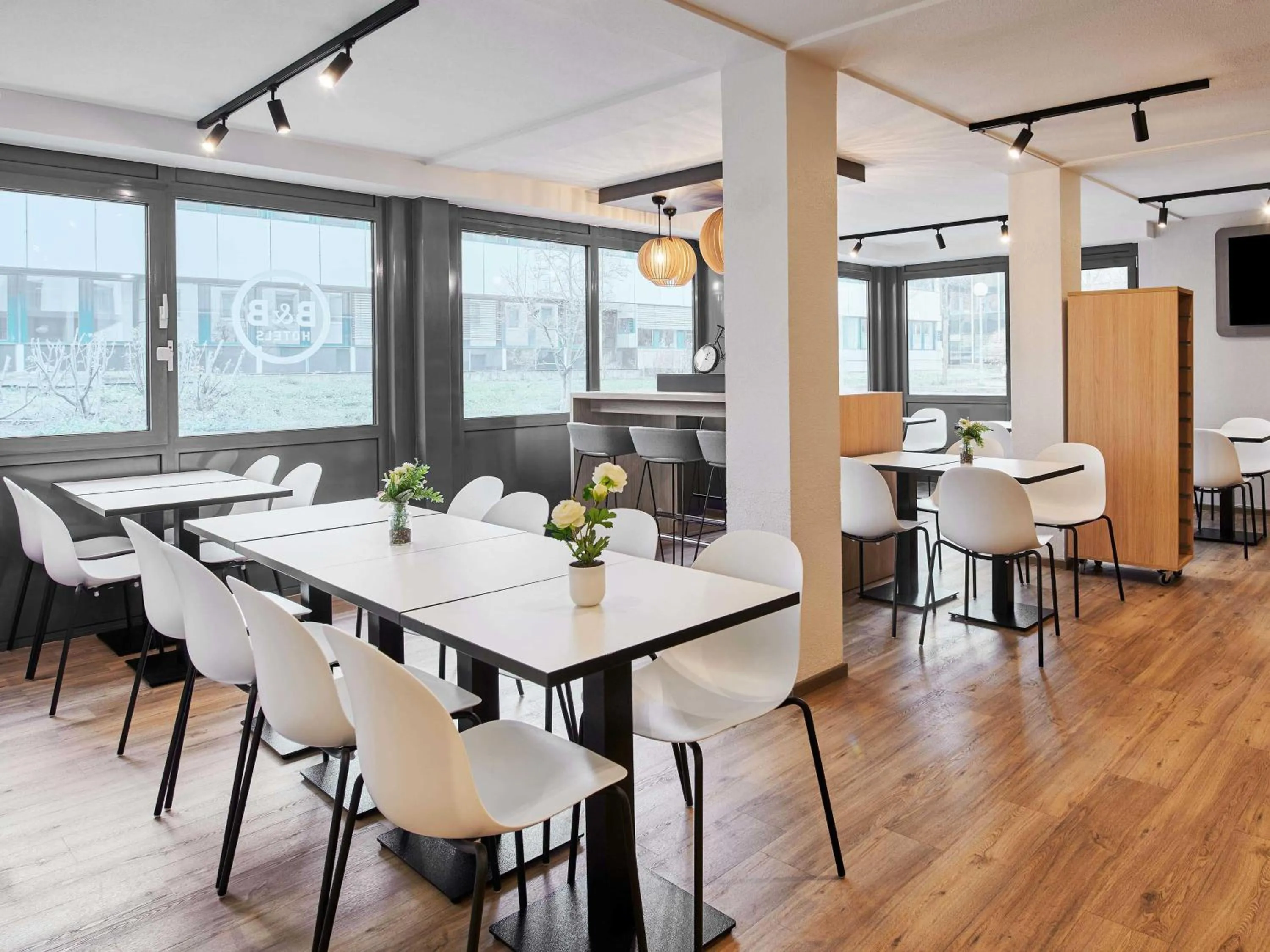 Meeting/conference room in B&B HOTEL Wiesbaden-Ost