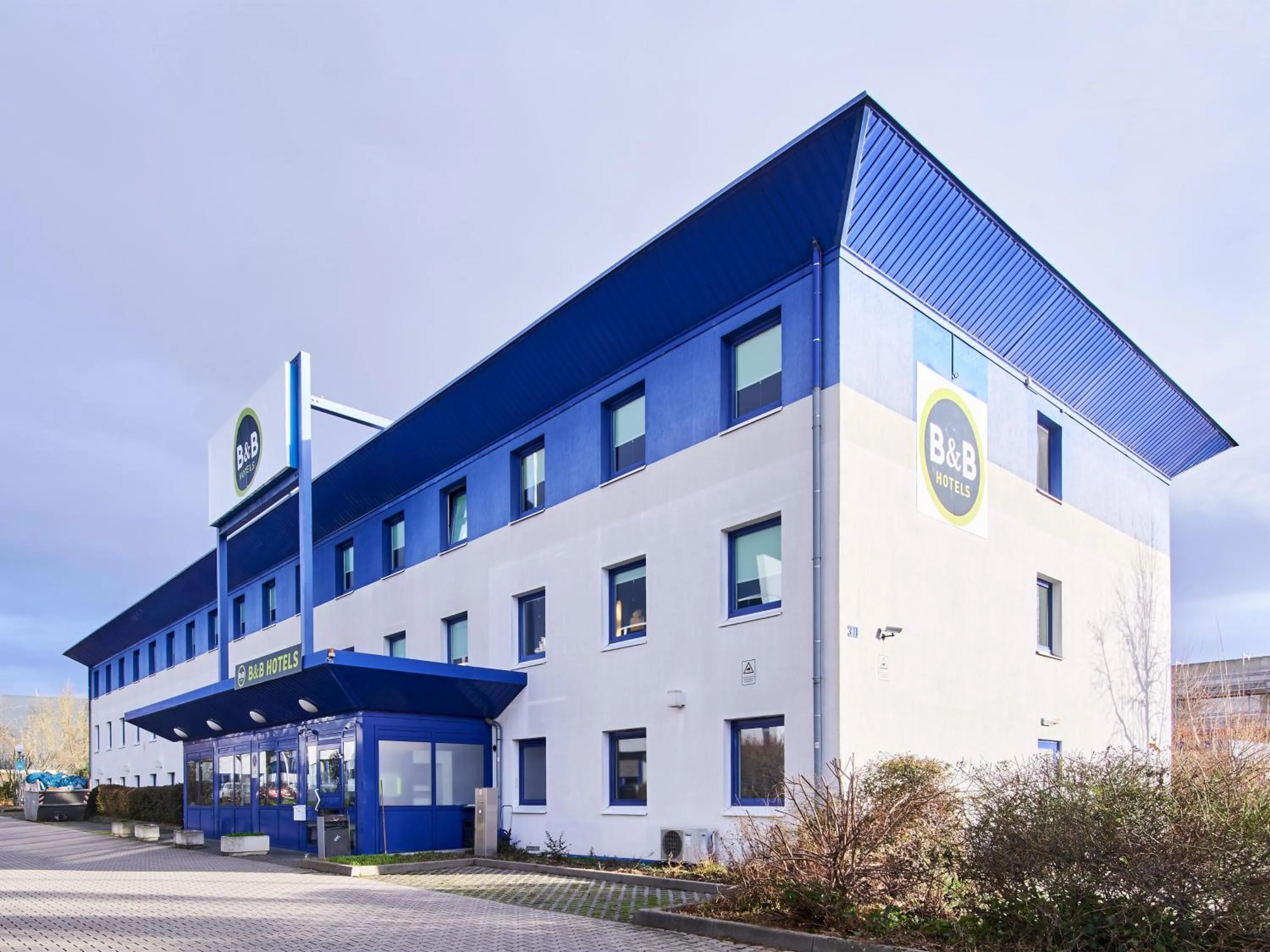 Property building in ibis budget Wiesbaden Nordenstadt