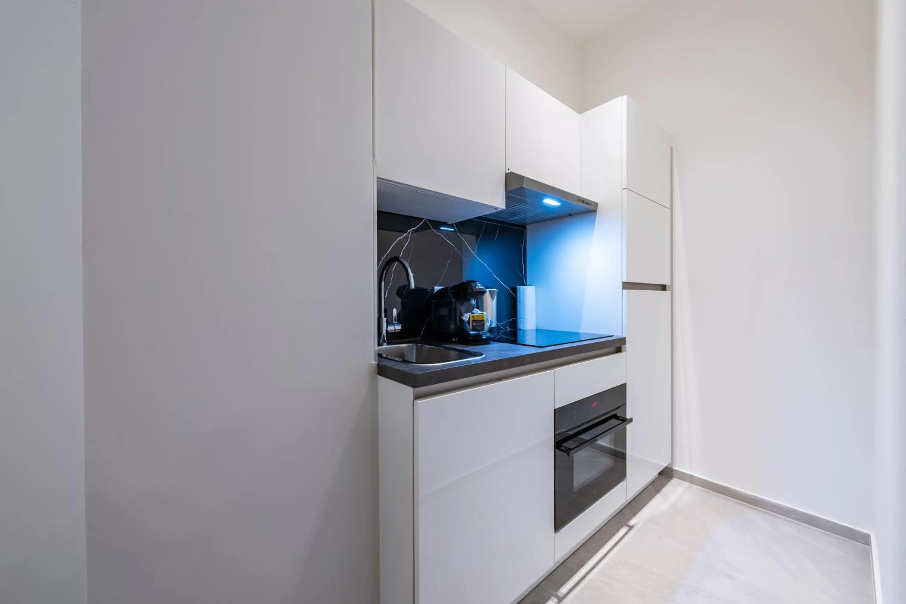 Kitchen or kitchenette in Nurban Apartments GoHo