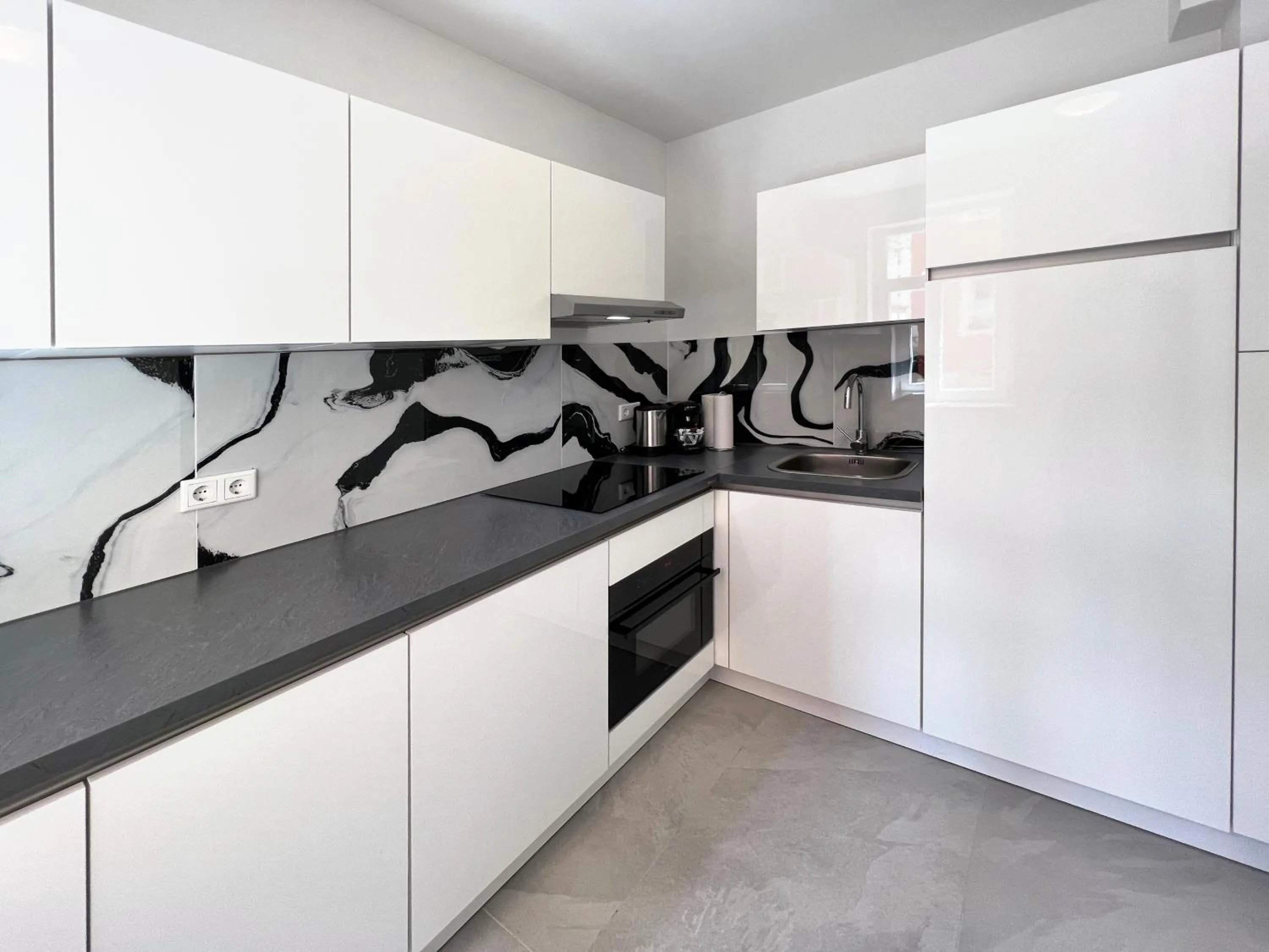 Kitchen or kitchenette in Nurban Apartments GoHo