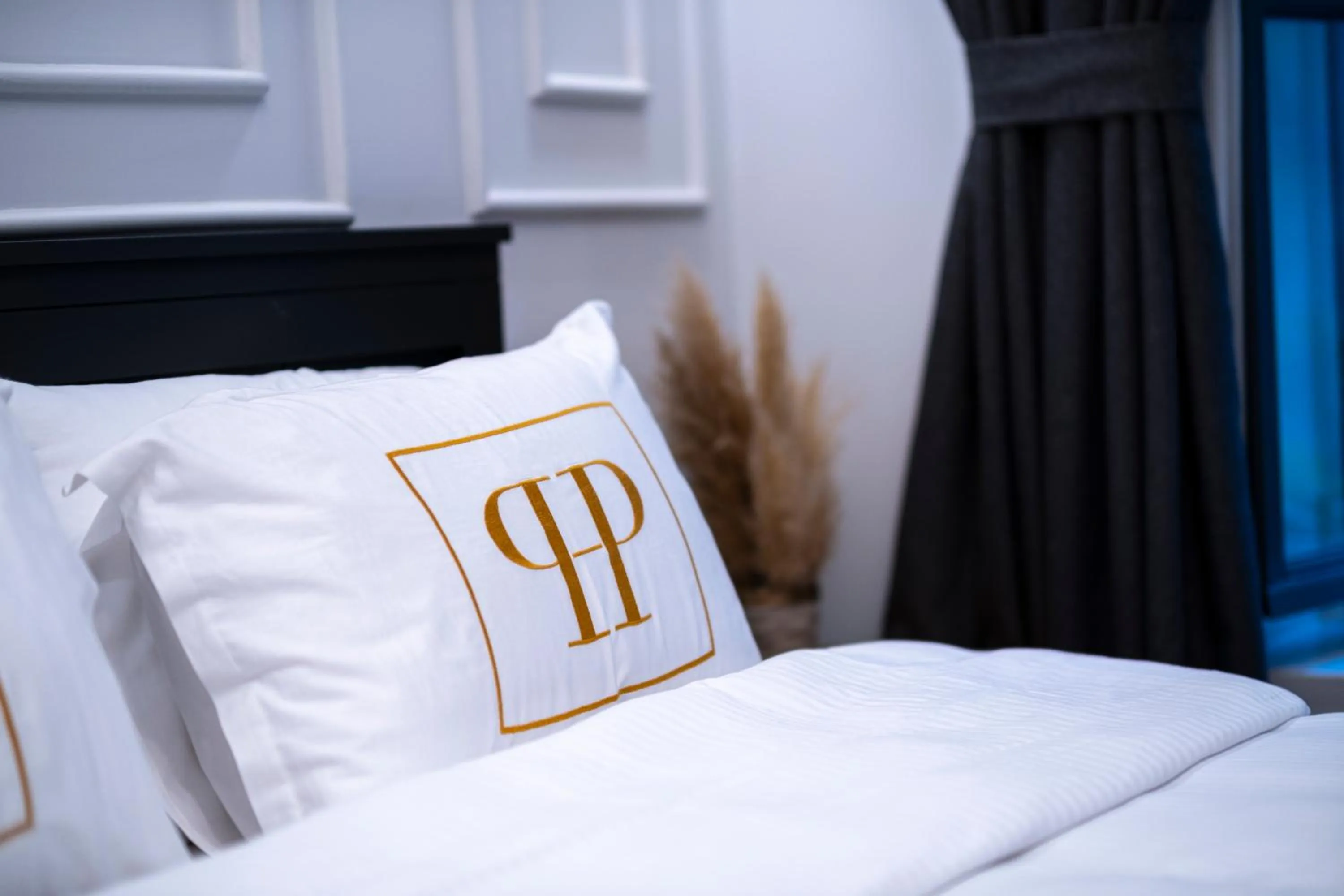 Bed in Ferman Port Hotel - Special Category