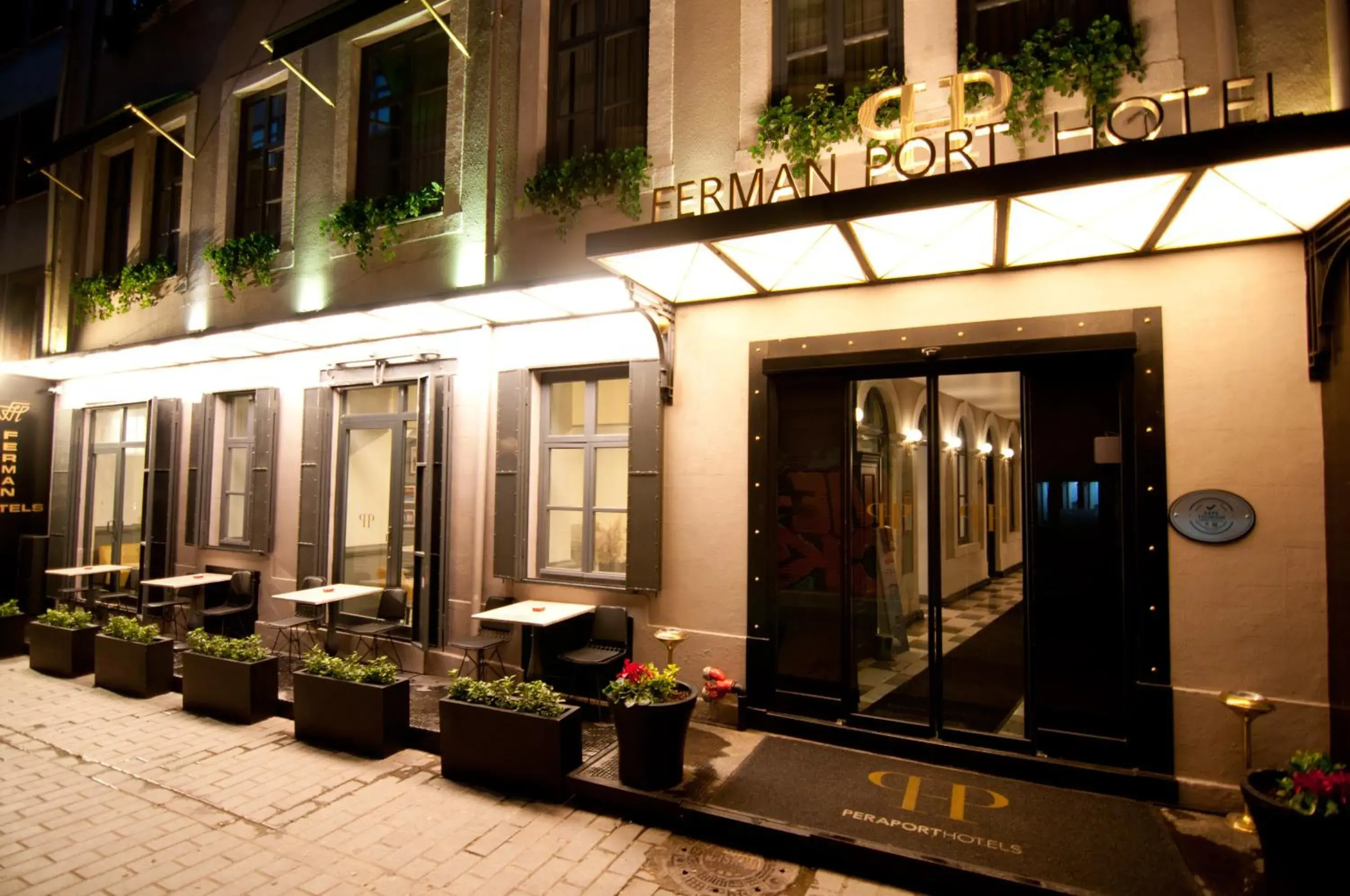 Facade/entrance in Ferman Port Hotel - Special Category Facade/entrance in Ferman Port Hotel - Special Category