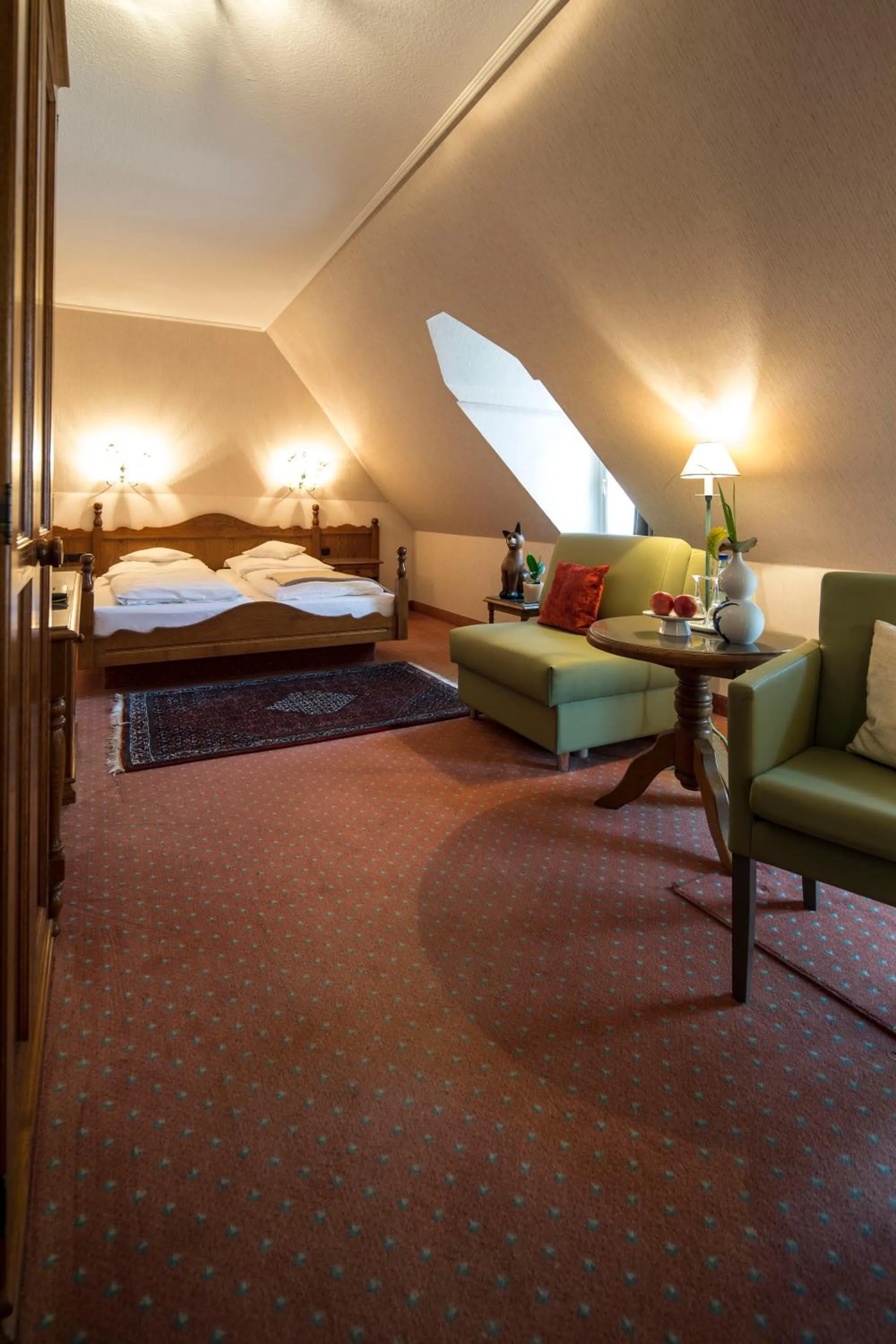 Photo of the whole room in Hotel und Weinhaus Zum Krug
