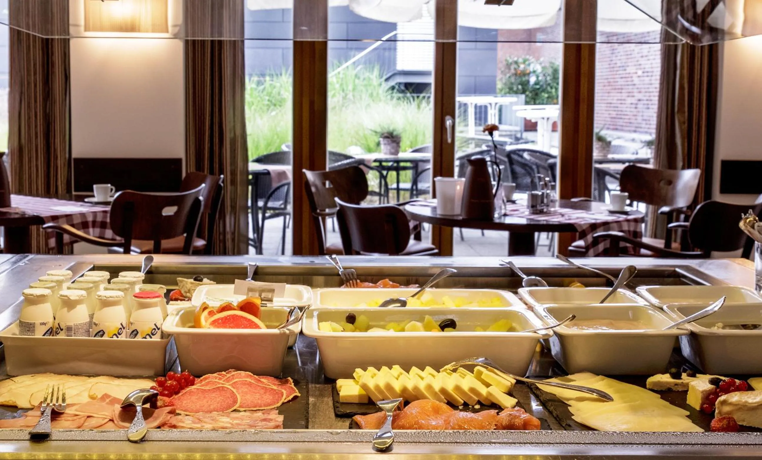 Breakfast in Hotel Begardenhof