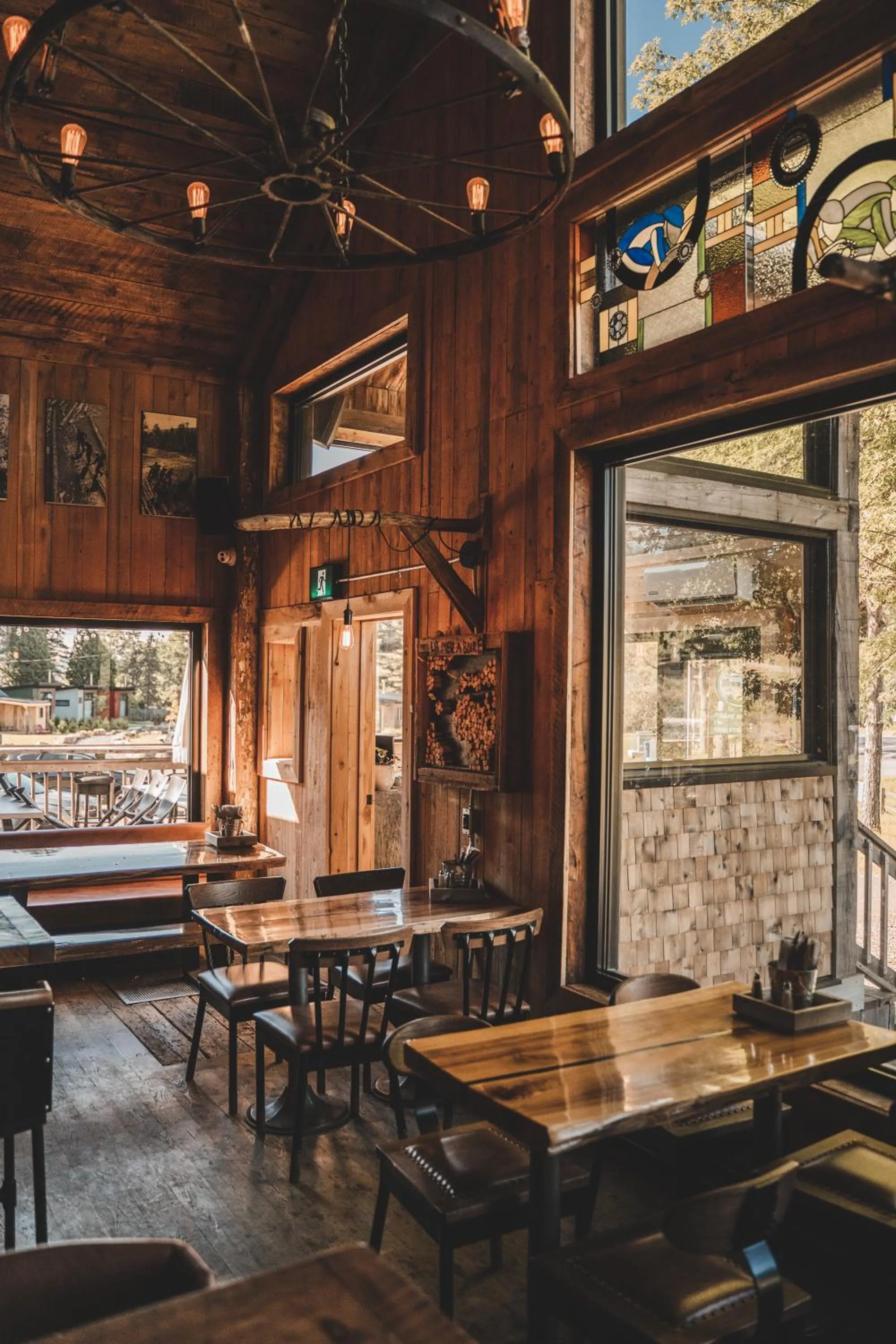 Property building in Le 2800 du Parc