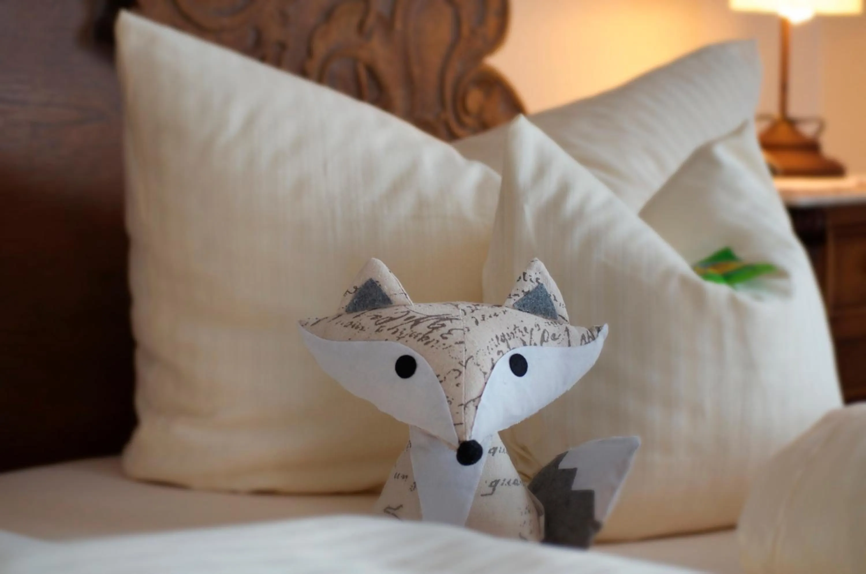 Decorative detail, Bed in Hotel Ferienhaus Fux