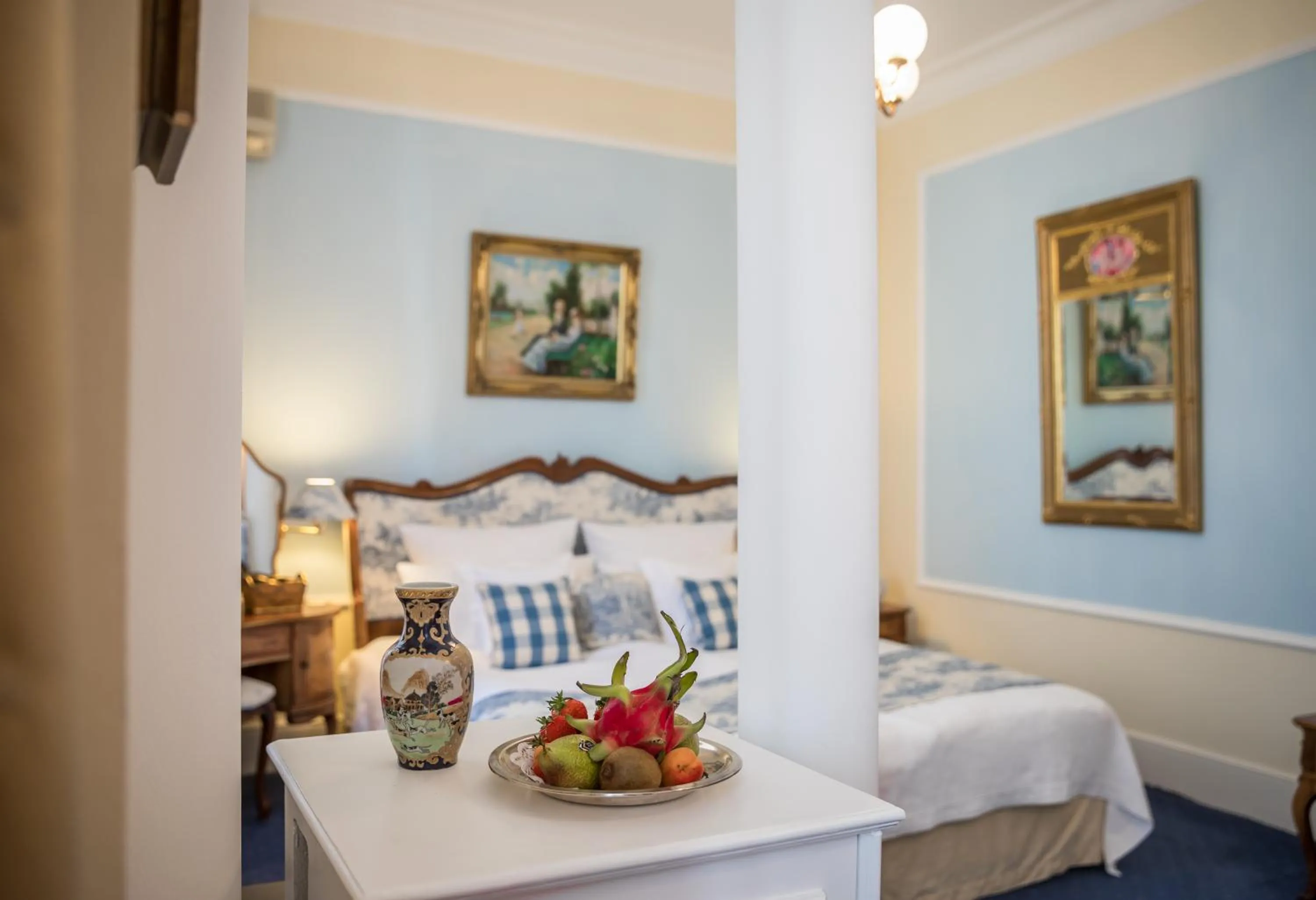 Photo of the whole room, Bed in Hotel Der Kleine Prinz