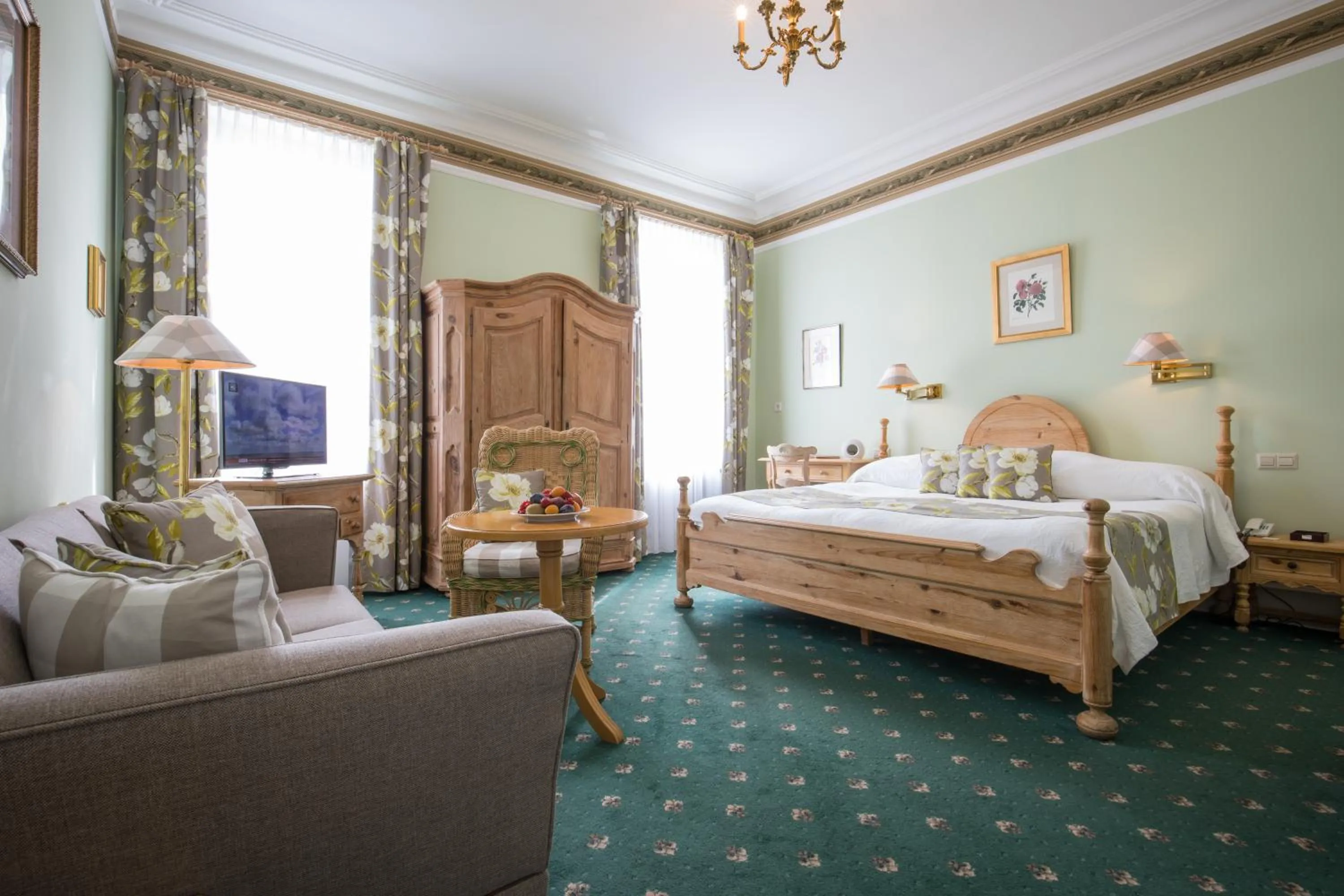 Photo of the whole room, Bed in Hotel Der Kleine Prinz