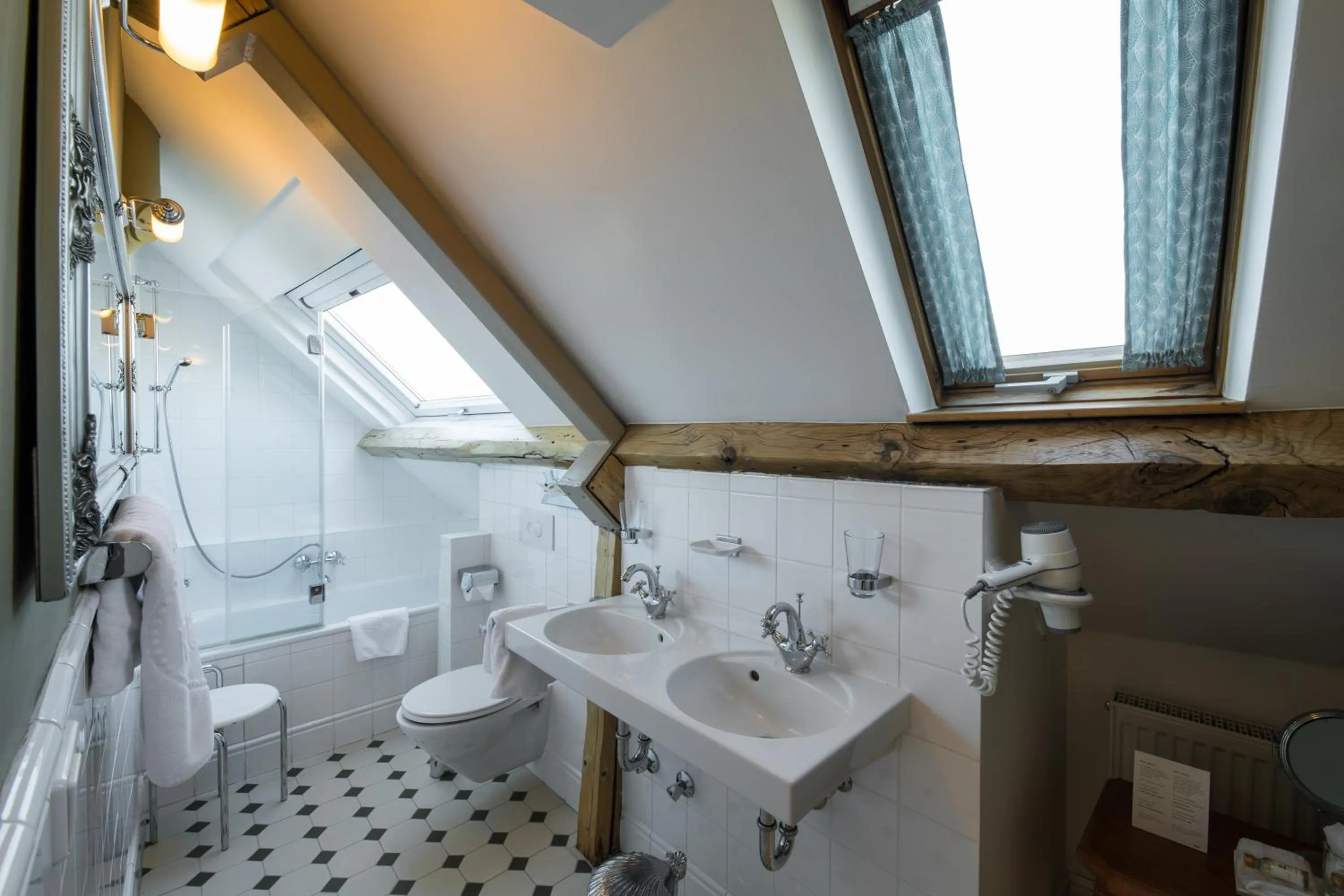 Toilet in Hotel Der Kleine Prinz