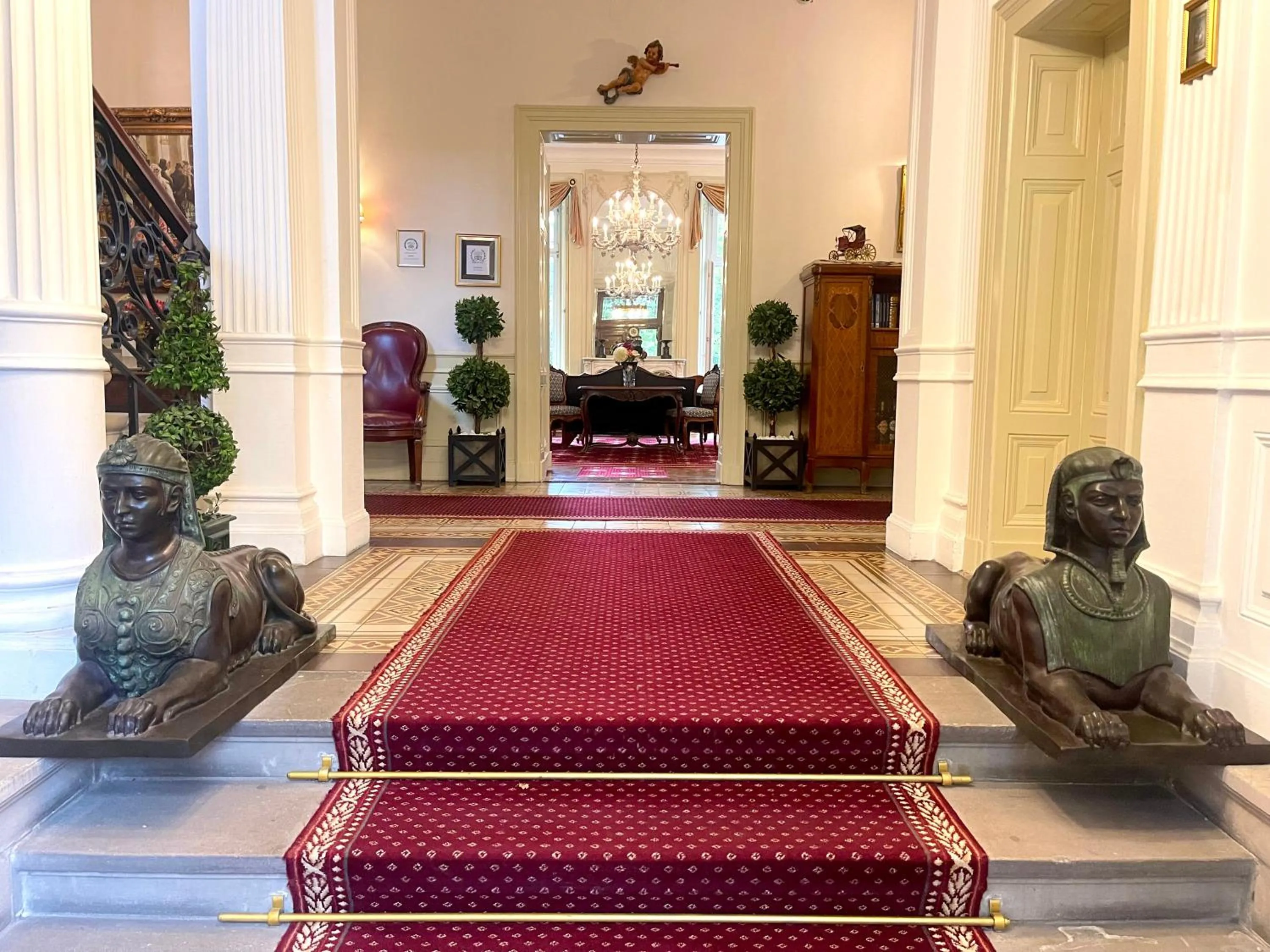 Facade/entrance in Hotel Belle Epoque