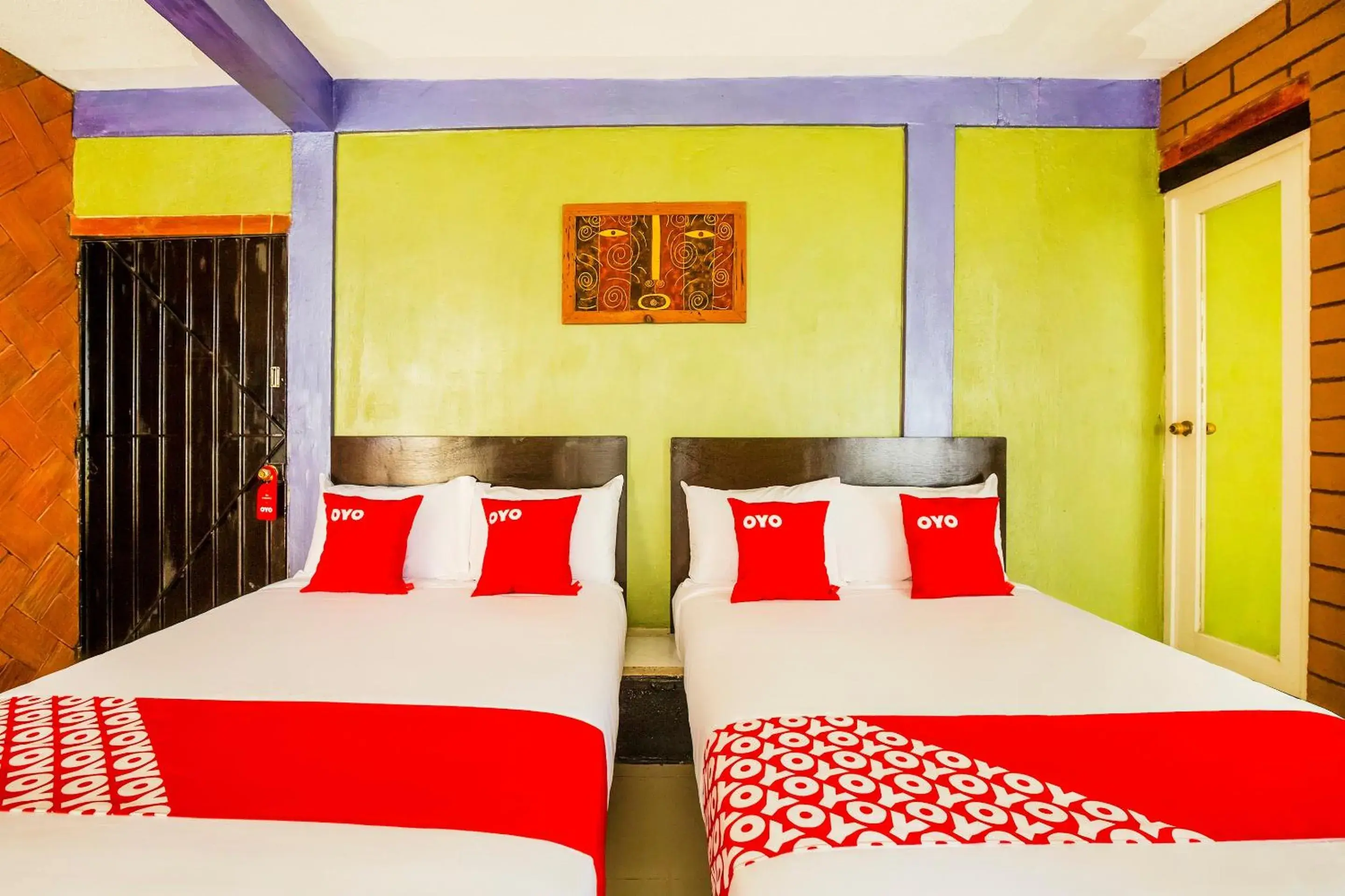 Bedroom, Bed in OYO Hotel Rey David, Oaxaca Bedroom, Bed in OYO Hotel Rey David, Oaxaca