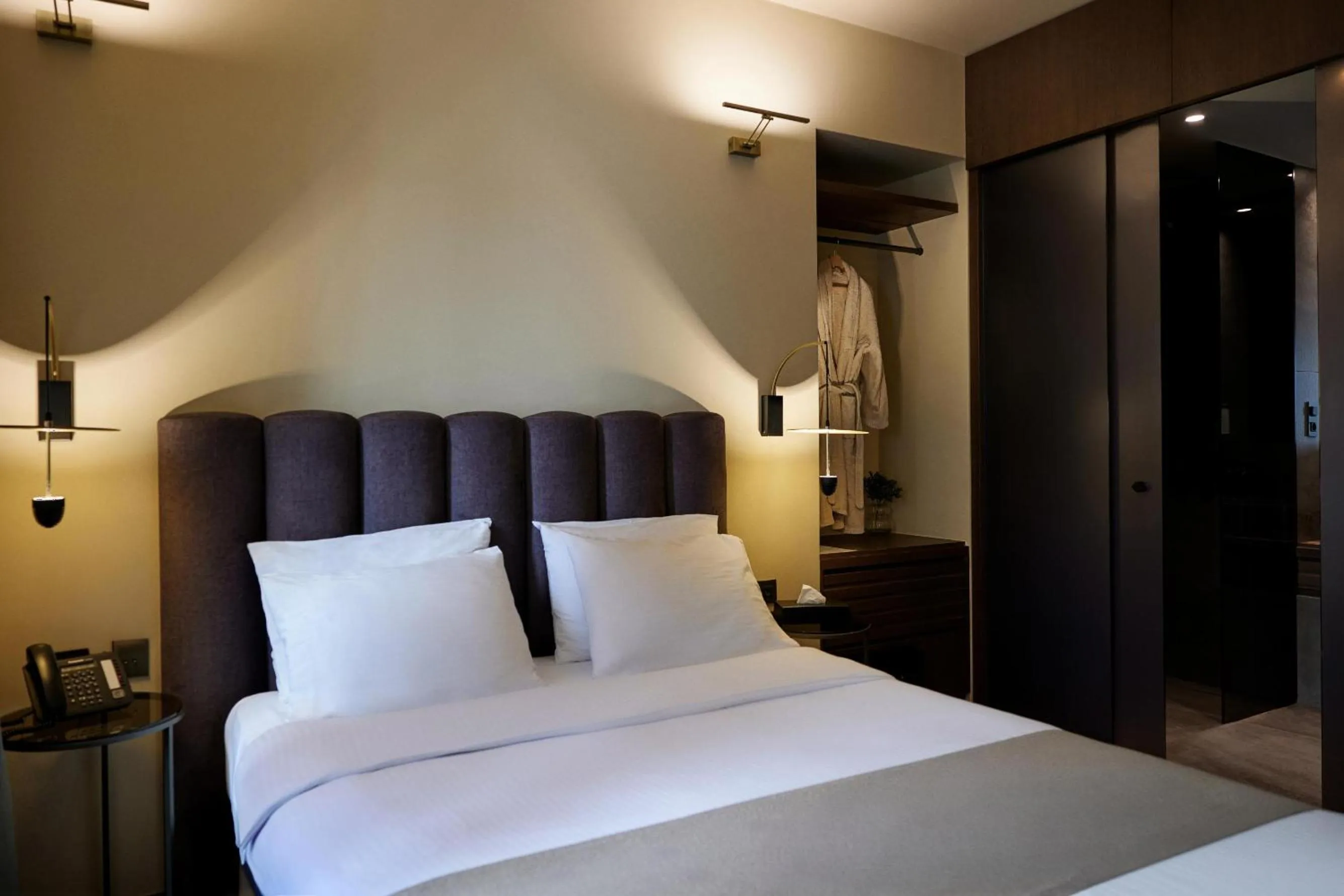 Bed in Athens 1890 Hotel & Spa