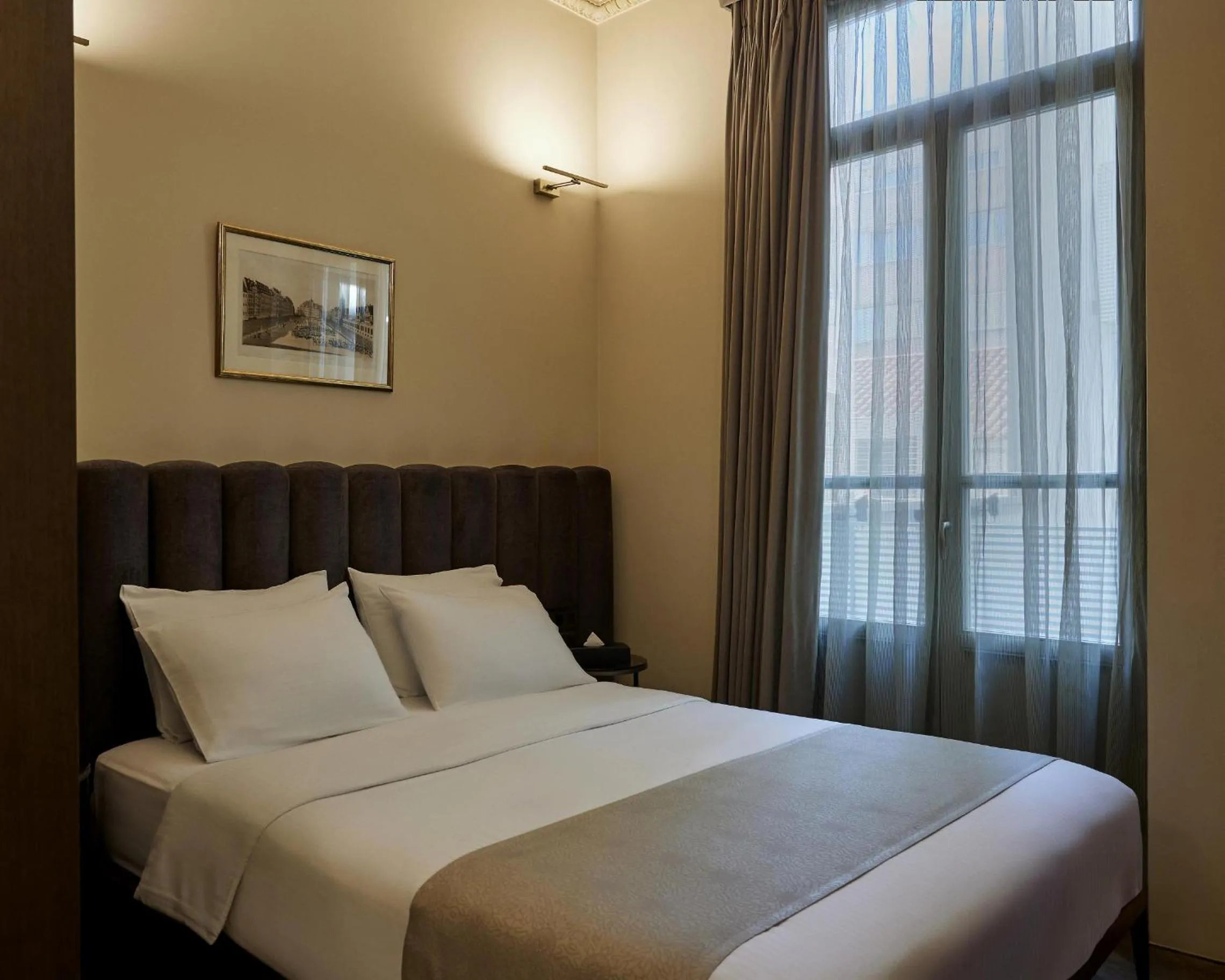 Bedroom in Athens 1890 Hotel & Spa