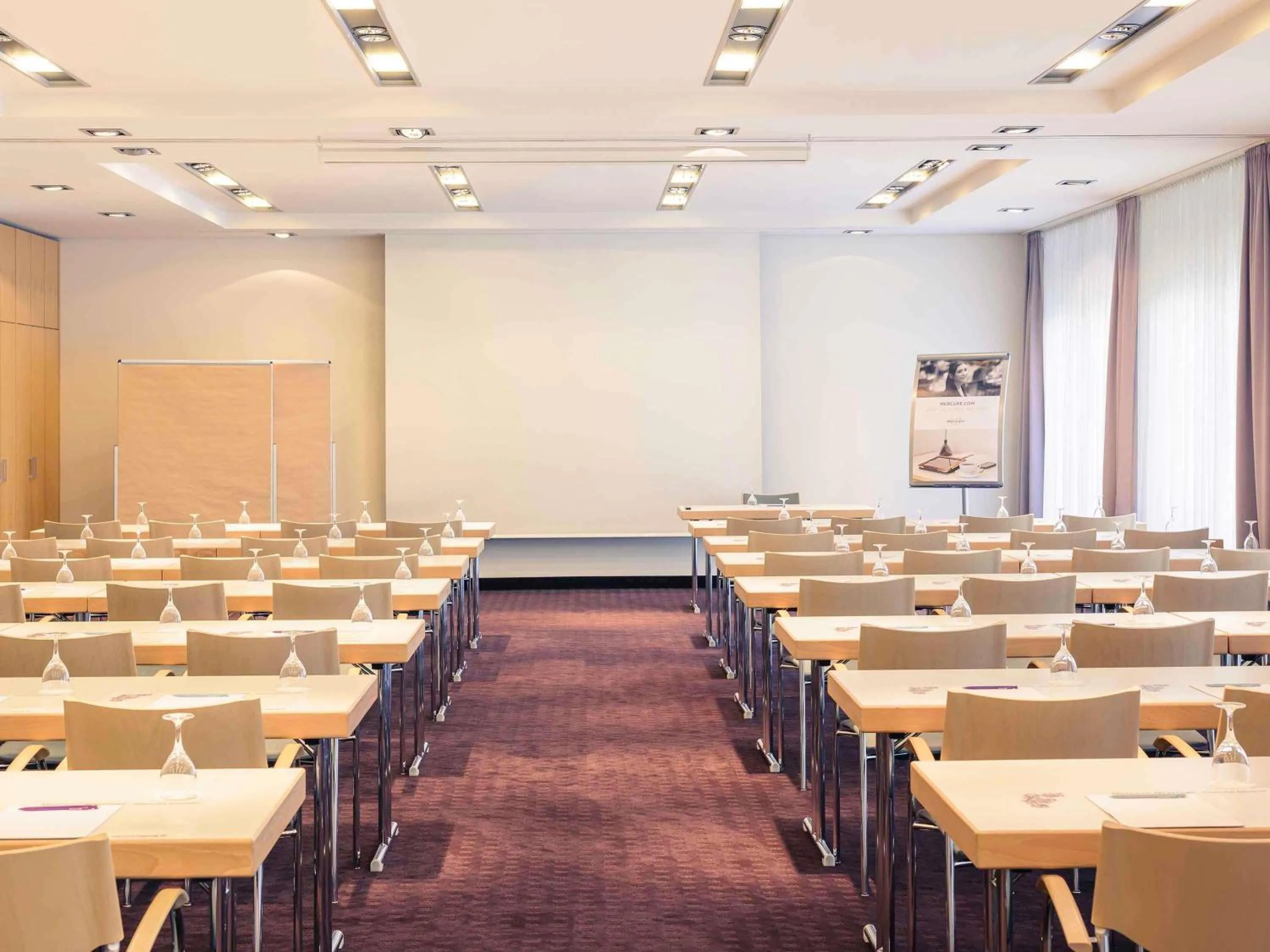 Meeting/conference room in Sunday Hotel Düsseldorf City Nord