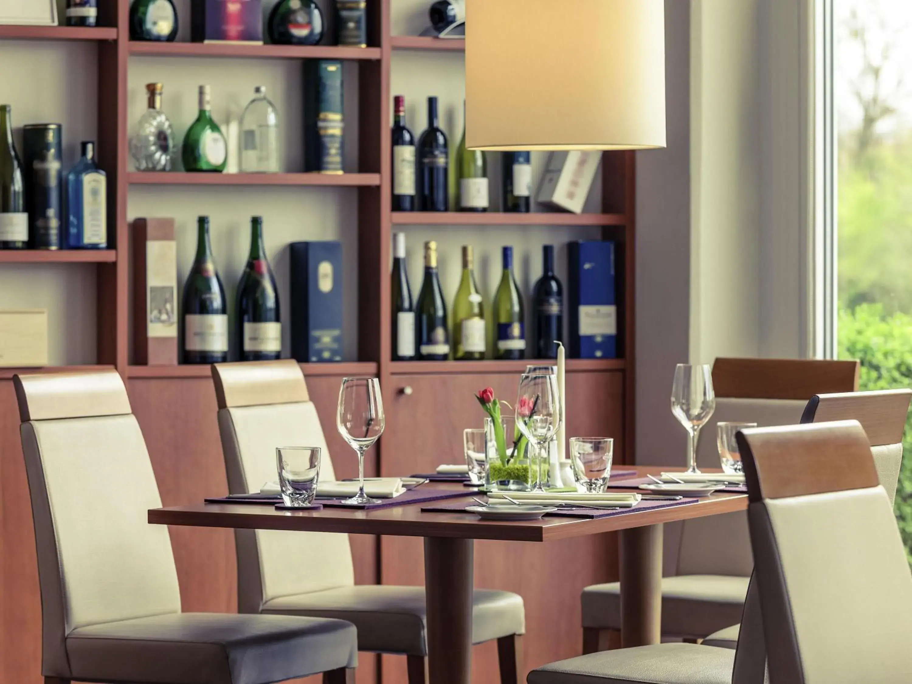 Restaurant/places to eat in Mercure Hotel Schweinfurt Maininsel Restaurant/places to eat in Mercure Hotel Schweinfurt Maininsel