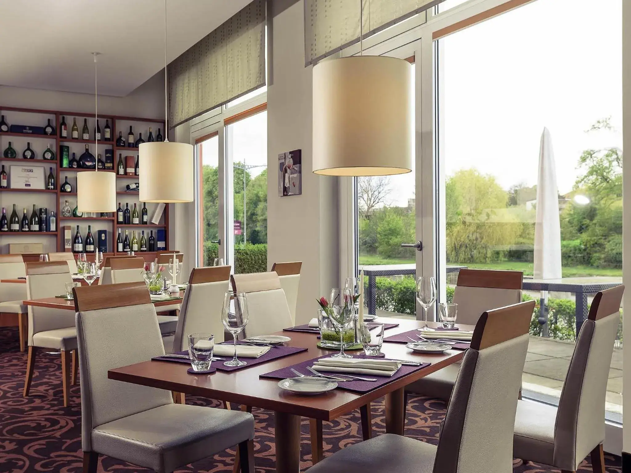 Restaurant/places to eat in Mercure Hotel Schweinfurt Maininsel Restaurant/places to eat in Mercure Hotel Schweinfurt Maininsel