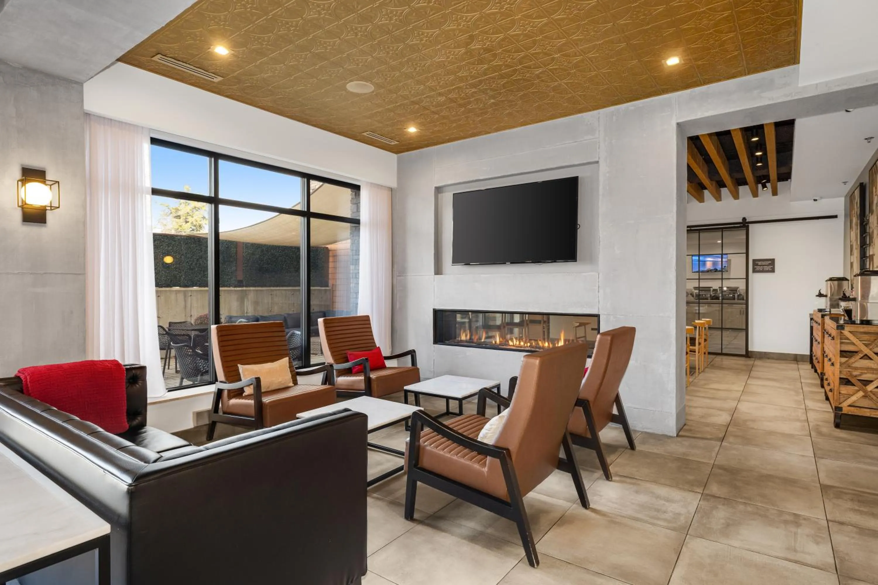 Lobby or reception in Lake Placid Inn Boutique Hotel