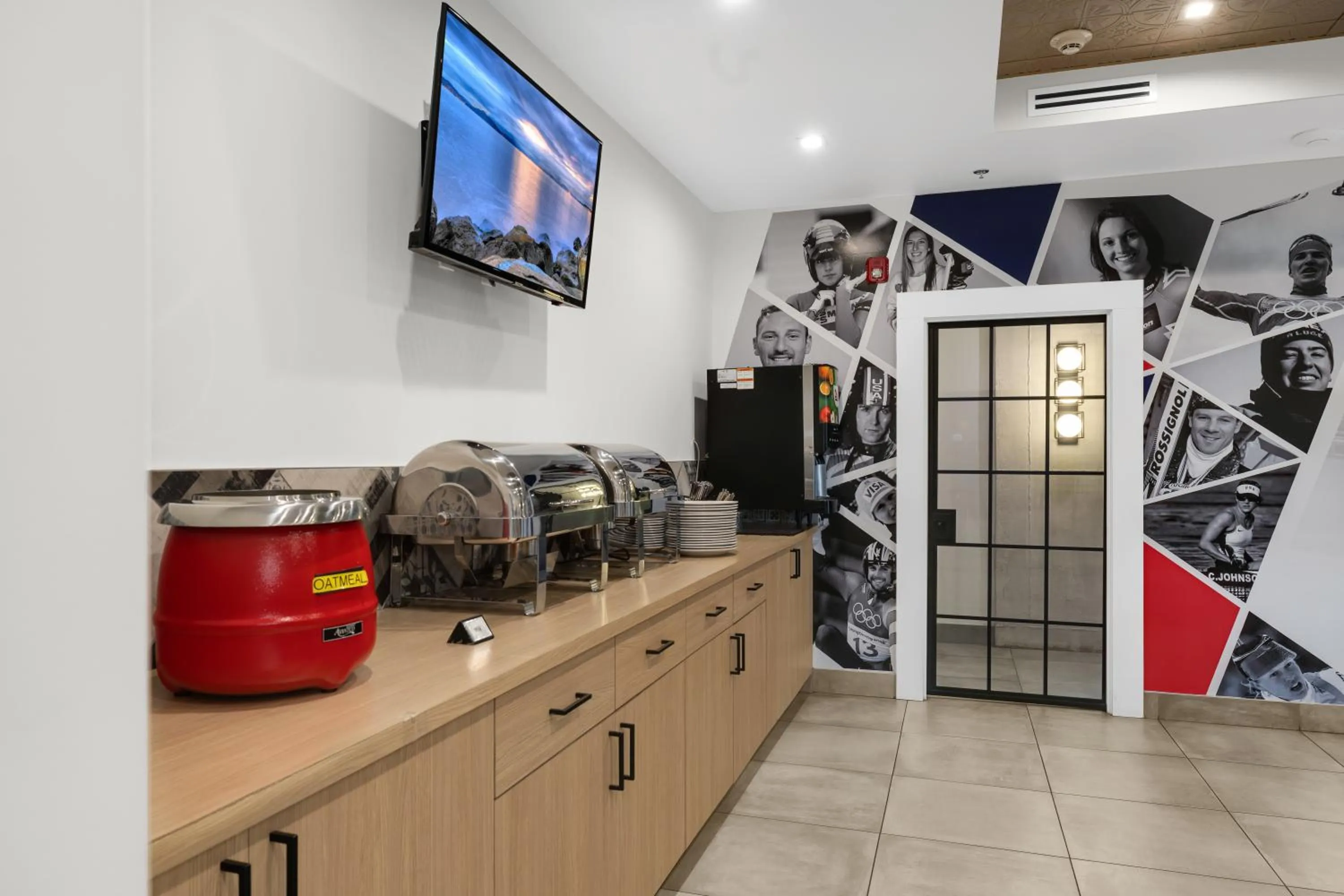 Breakfast in Lake Placid Inn Boutique Hotel