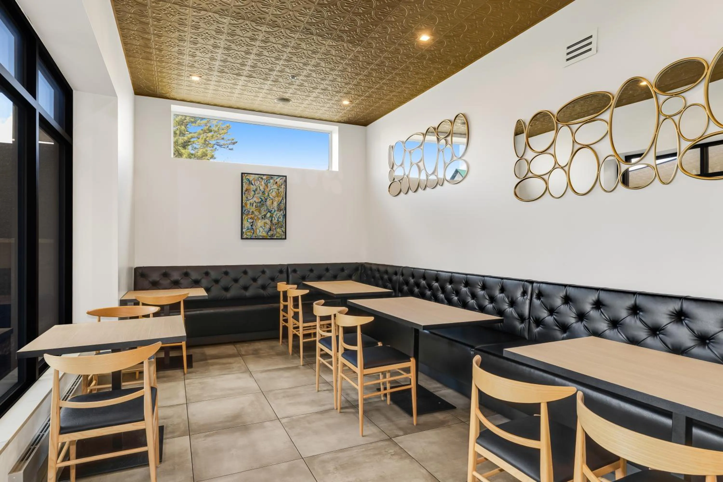 Seating area in Lake Placid Inn Boutique Hotel