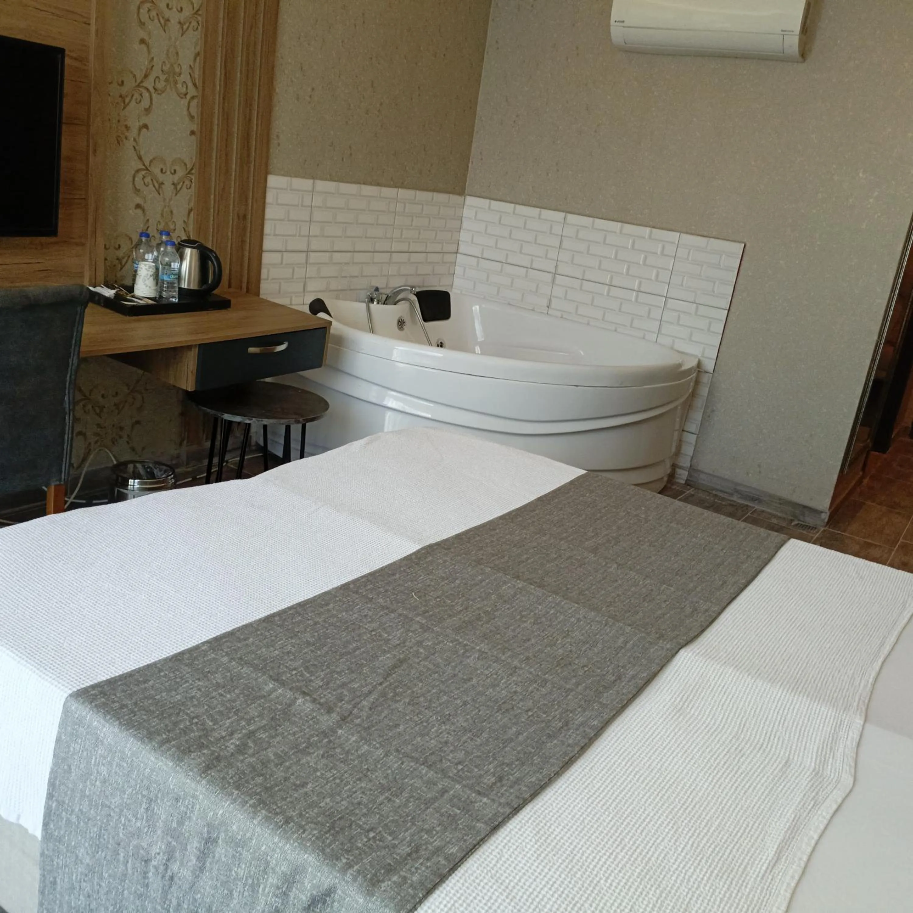 Photo of the whole room, Bed in RUSH HOTEL İSTANBUL