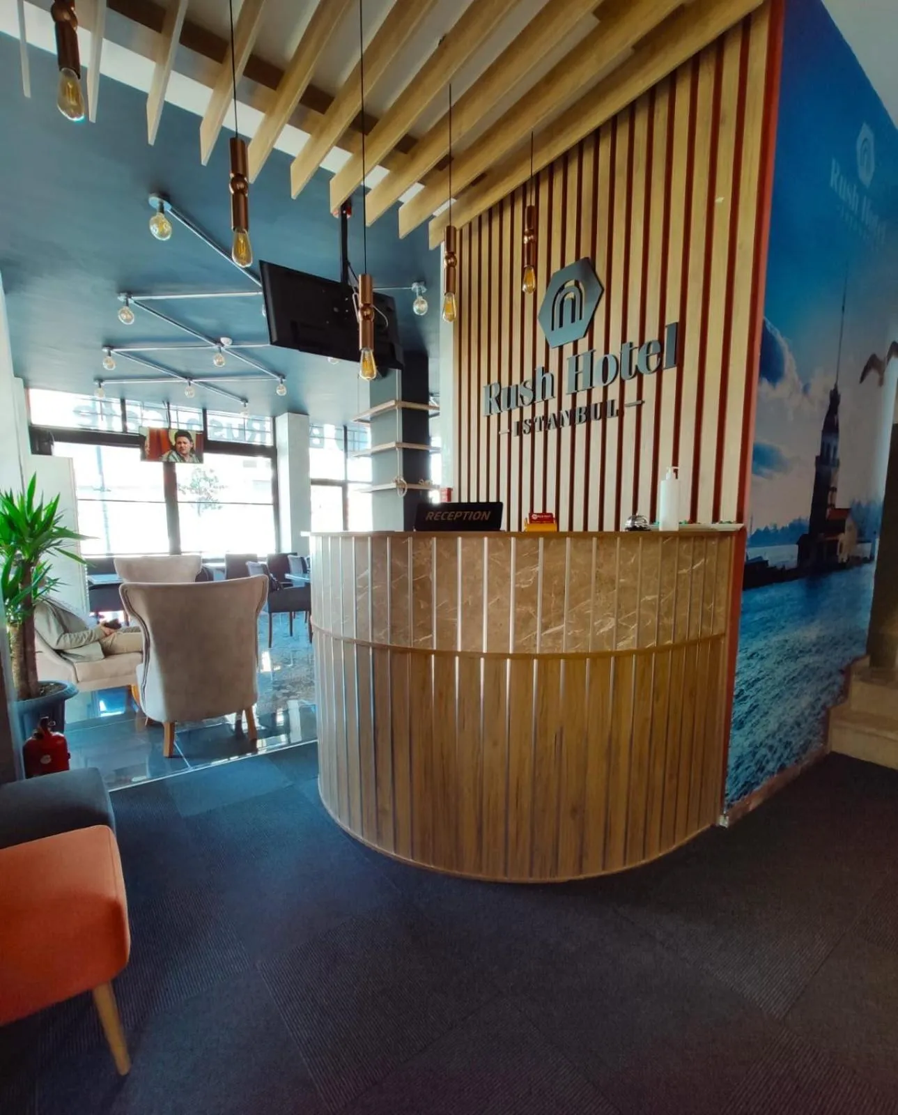 Restaurant/places to eat in RUSH HOTEL İSTANBUL