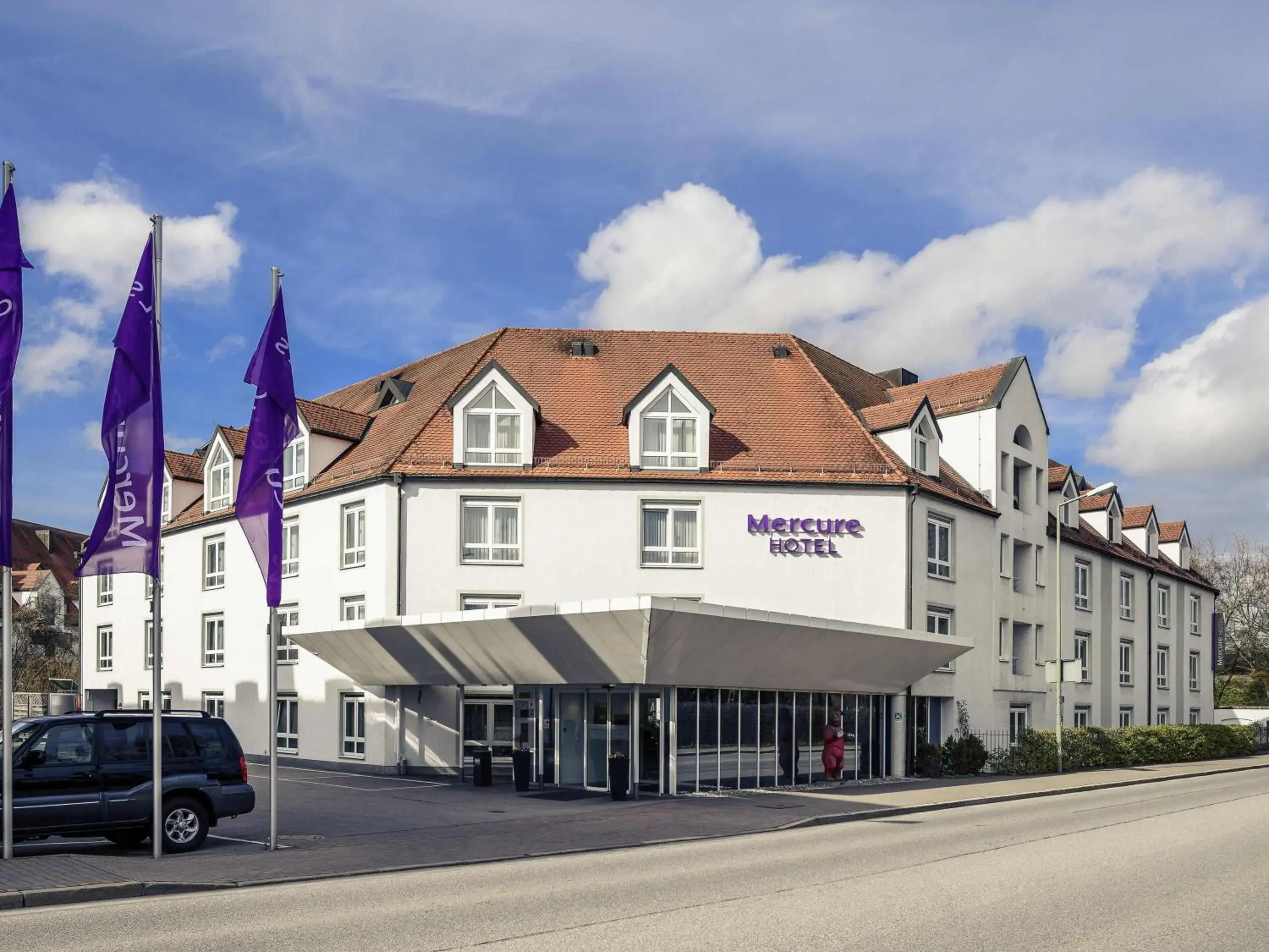 Property building in Mercure Hotel München Airport Freising Property building in Mercure Hotel München Airport Freising