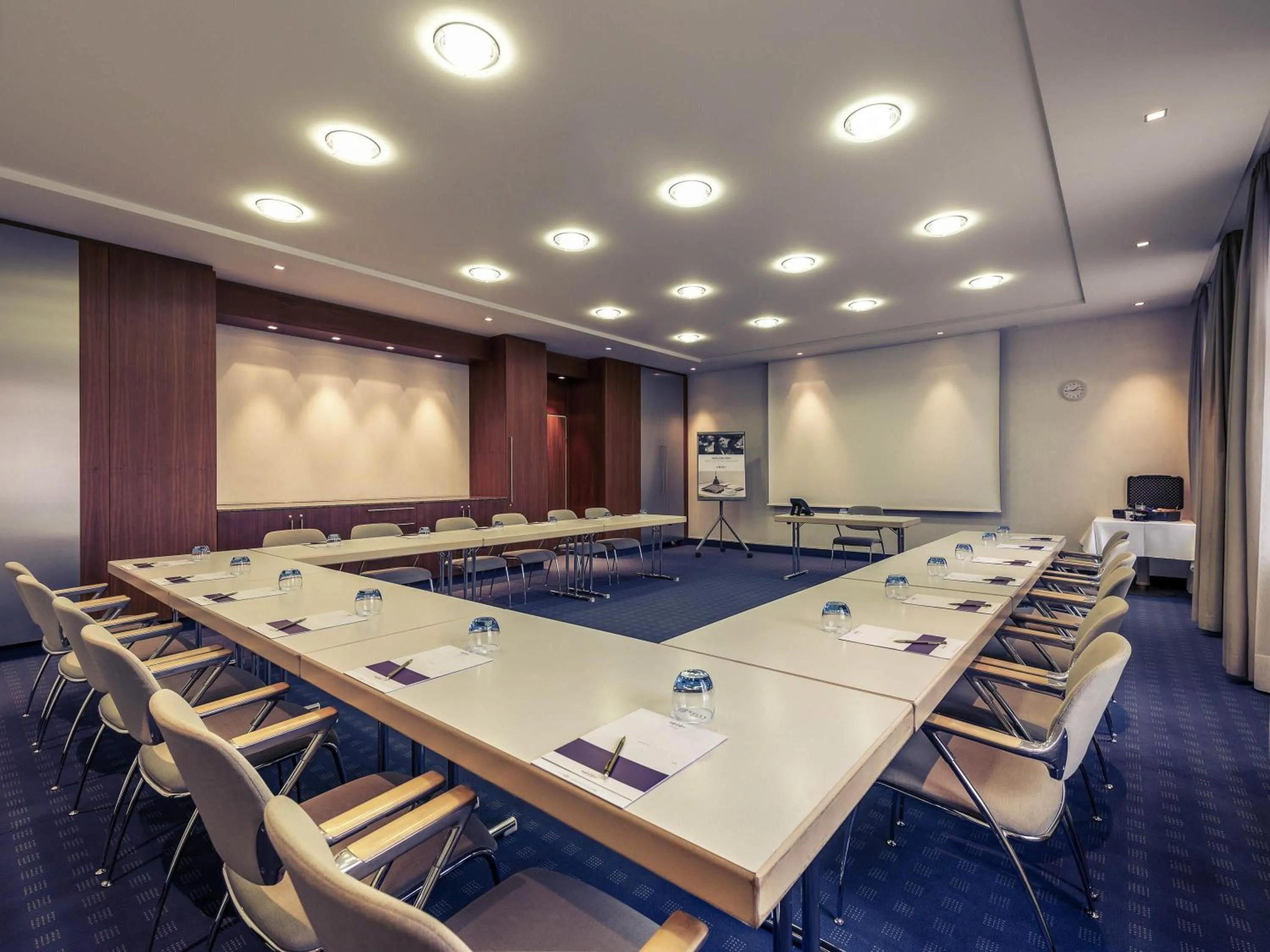 Meeting/conference room in Mercure Hotel München Airport Freising