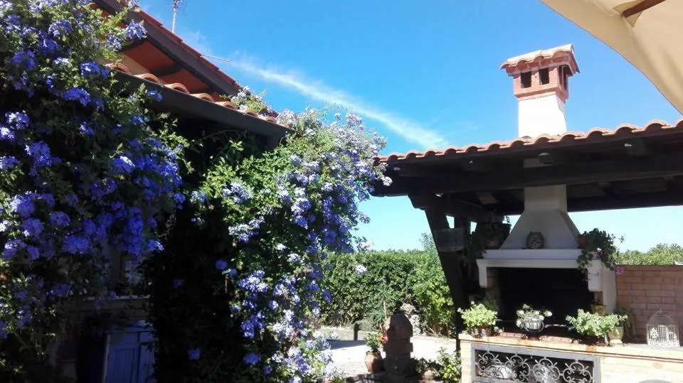 Property building in Il Casale Del Sogno