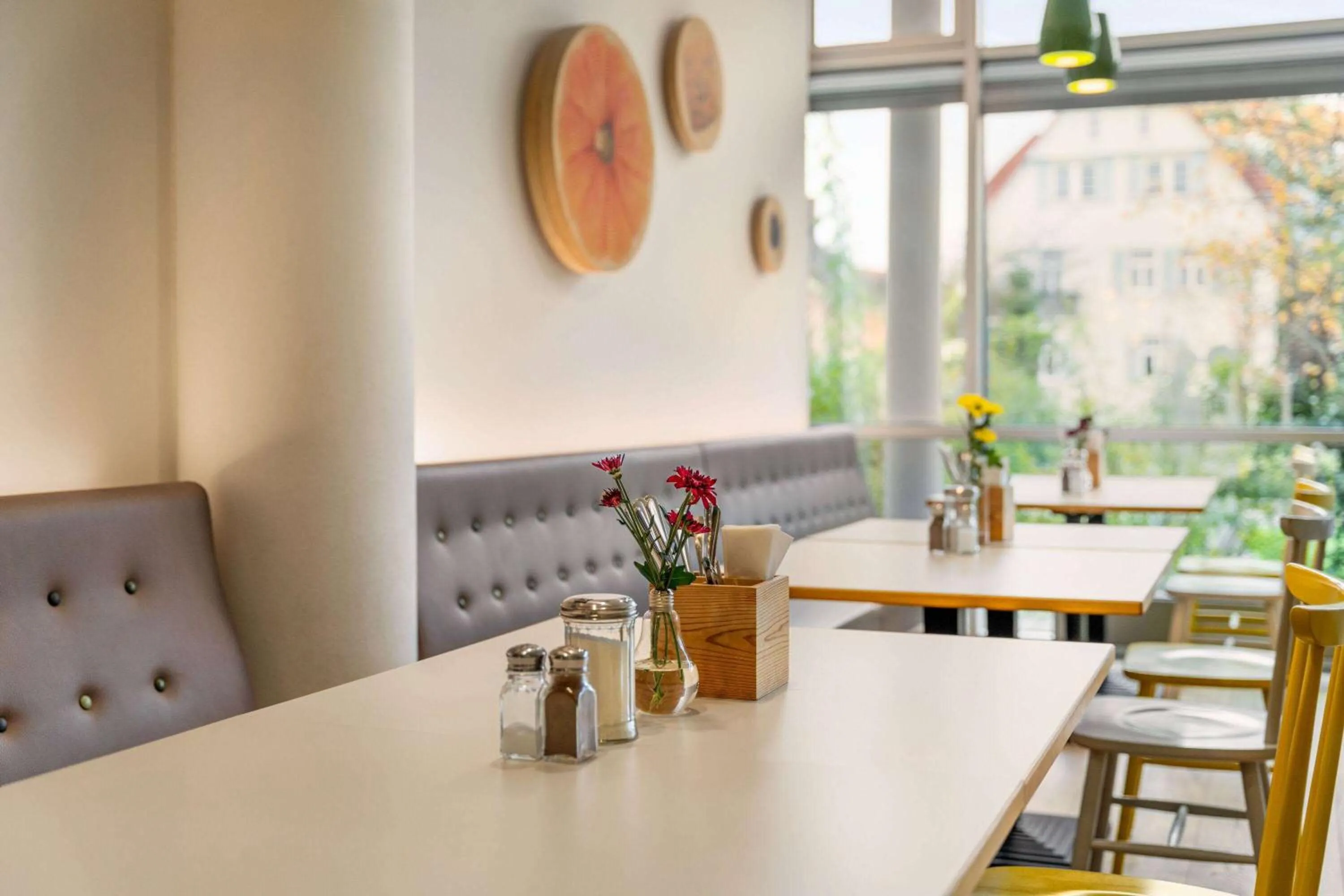 Restaurant/places to eat in Vienna House Easy by Wyndham Günzburg