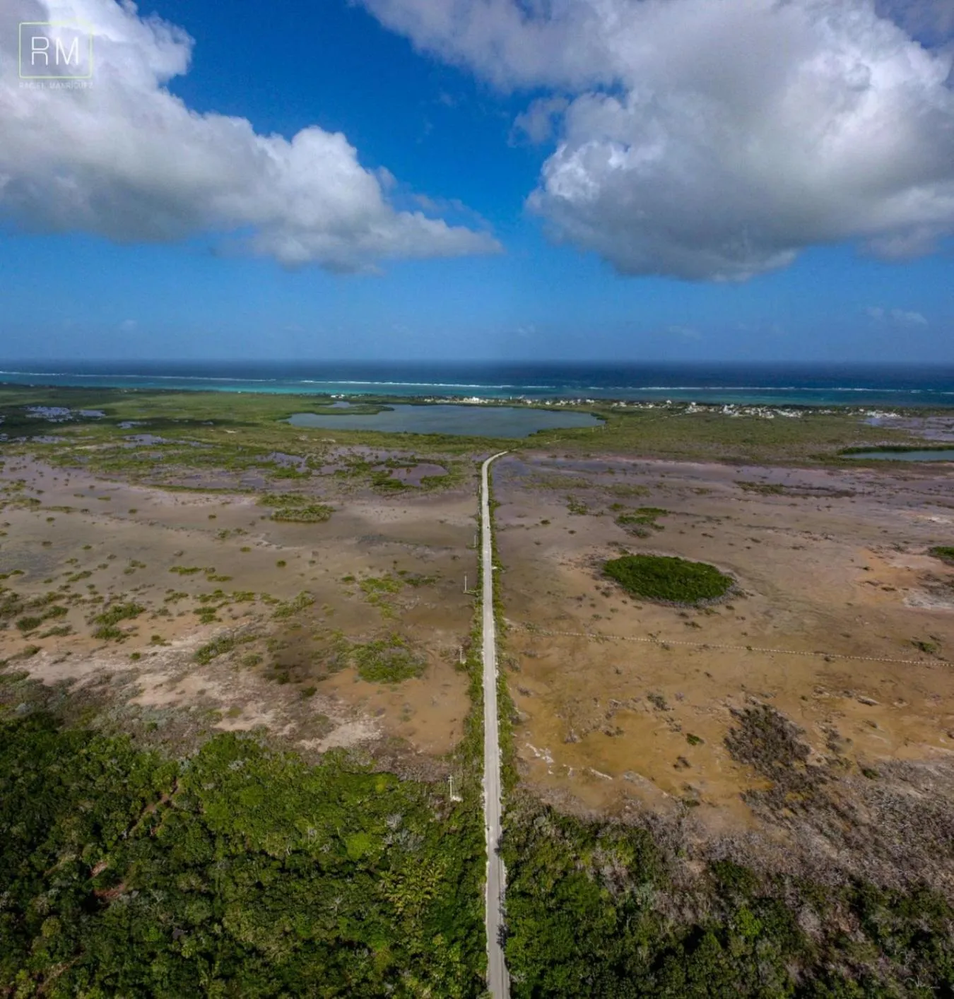Natural landscape in Caribbean Casa Blanca