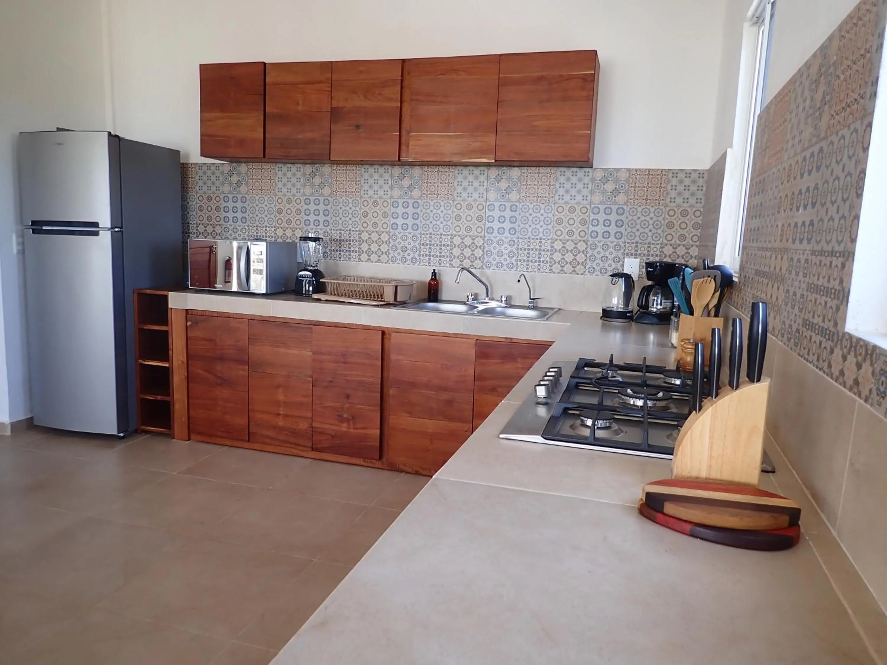 Kitchen or kitchenette in Caribbean Casa Blanca