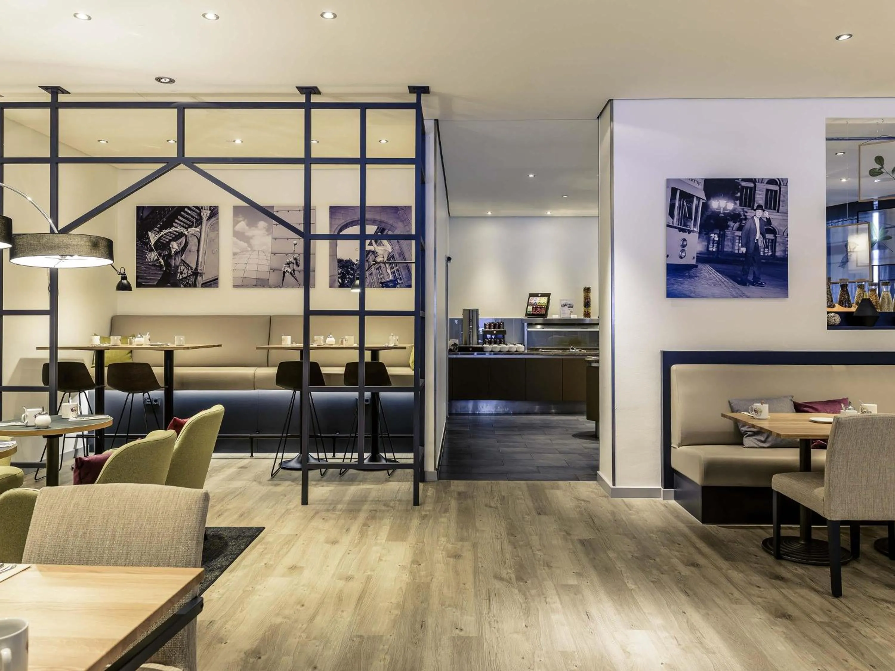 Restaurant/places to eat in Mercure Hotel Hannover Mitte