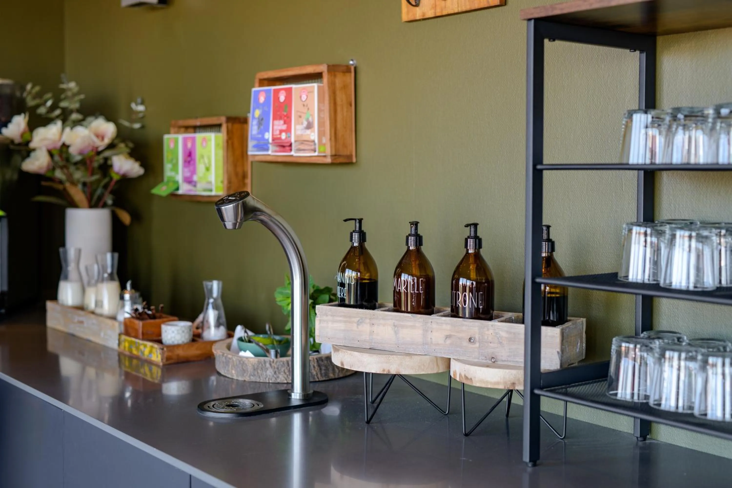 Coffee/tea facilities in Mercure Hotel Hannover Mitte