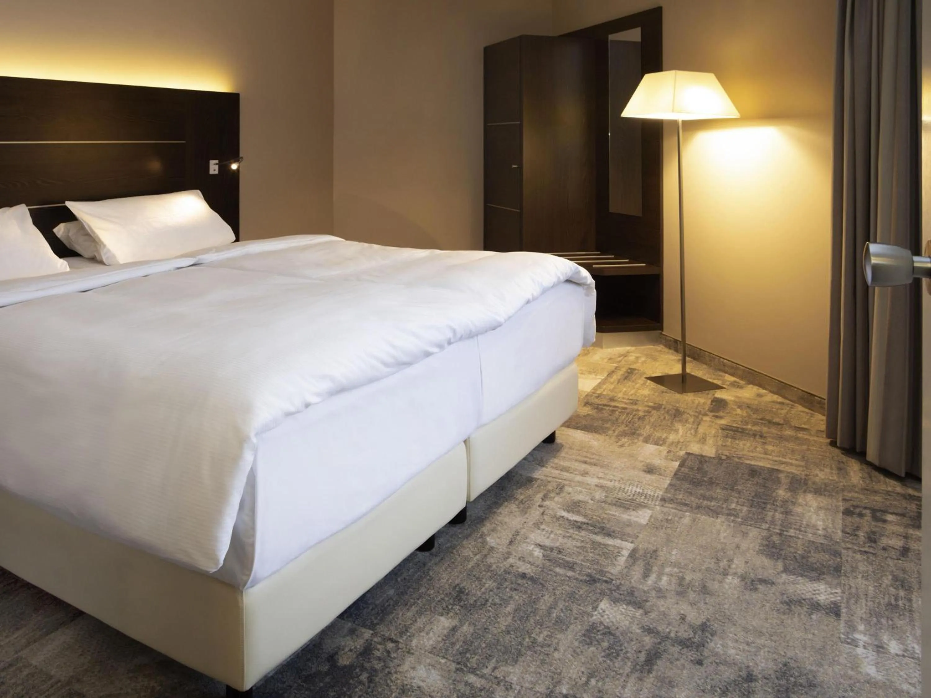 Bedroom, Bed in Mercure Hotel Hamm