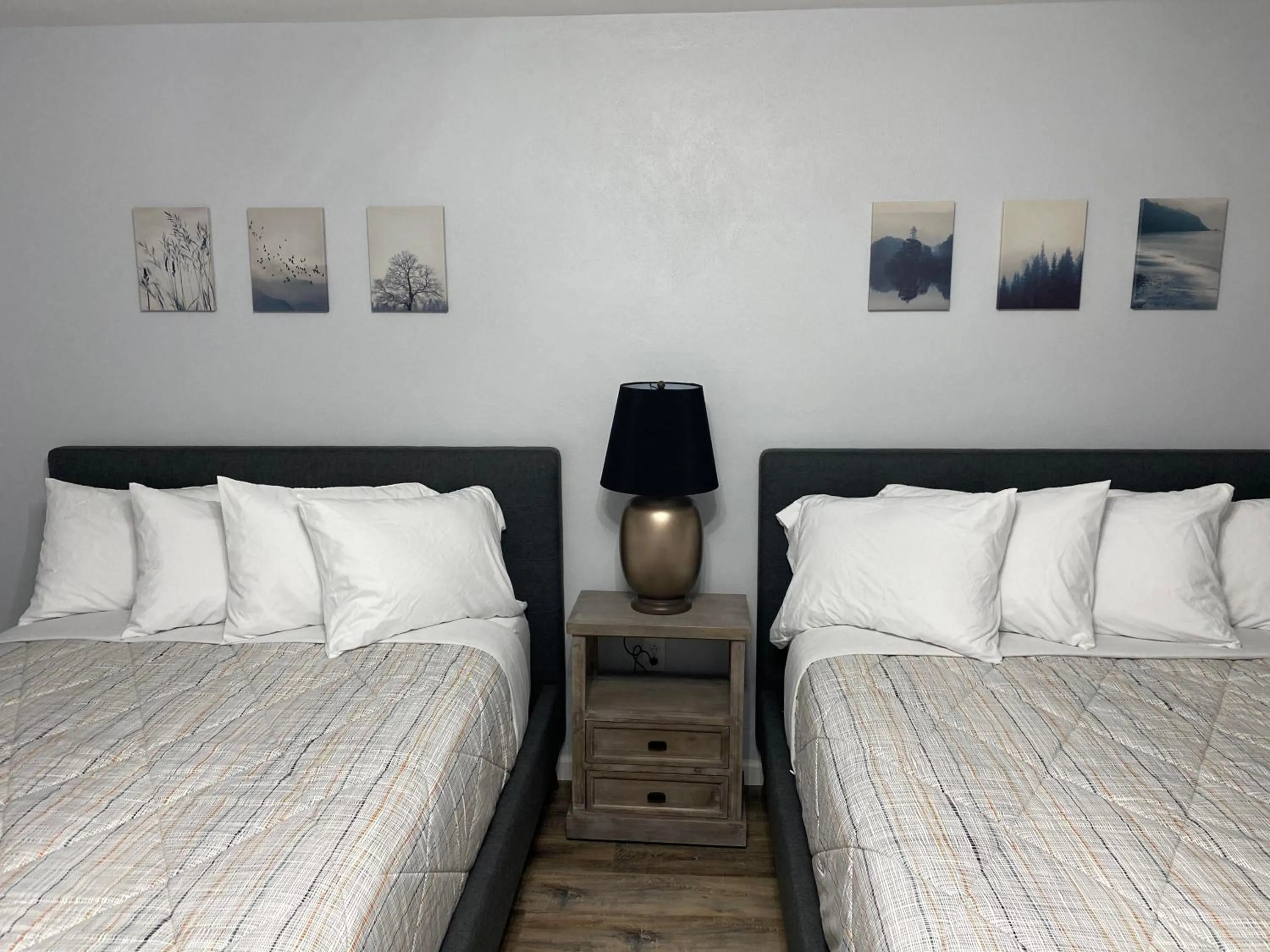 Bed in Veda Inn & Cottages