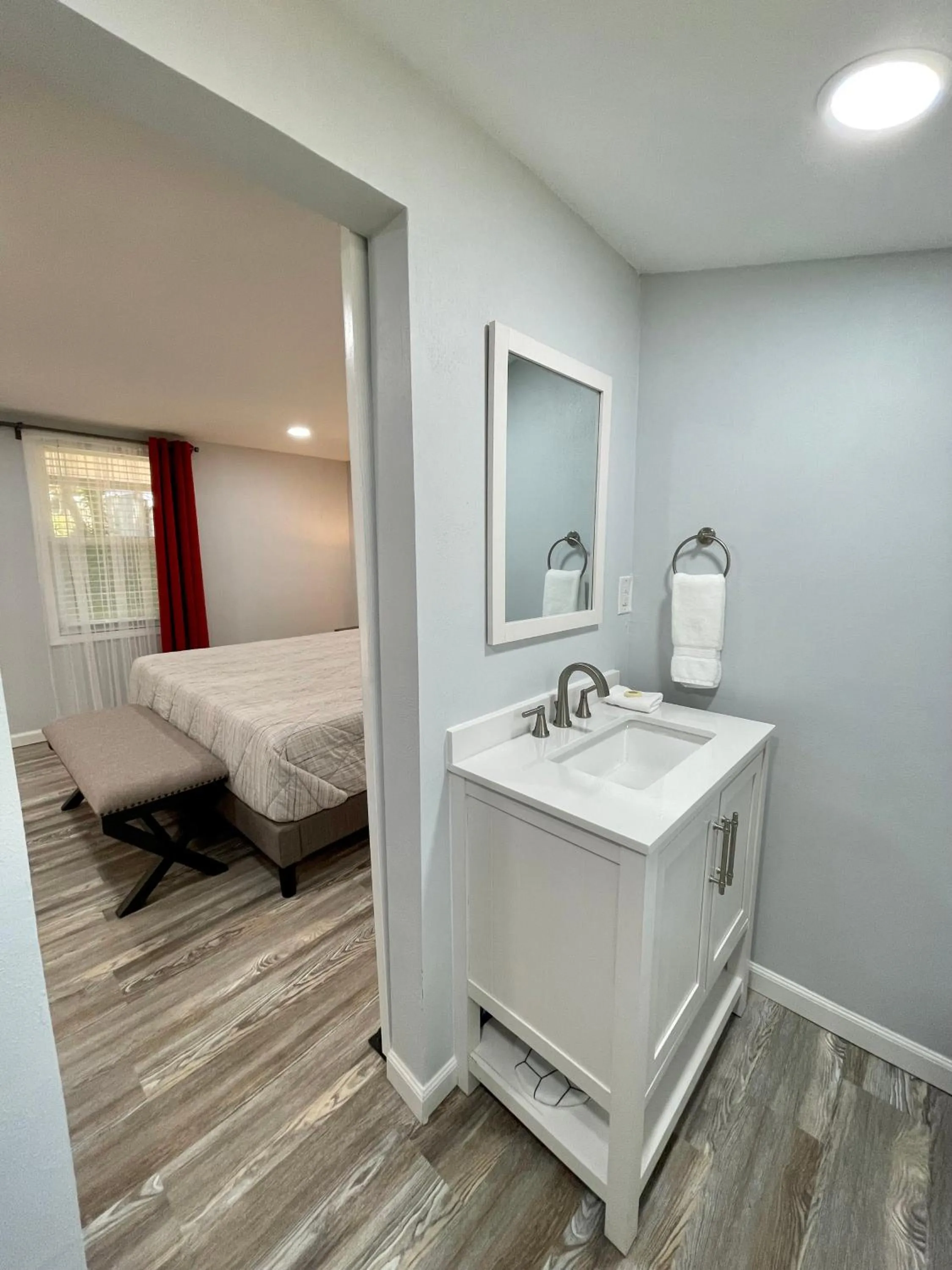 Bed in Veda Inn & Cottages