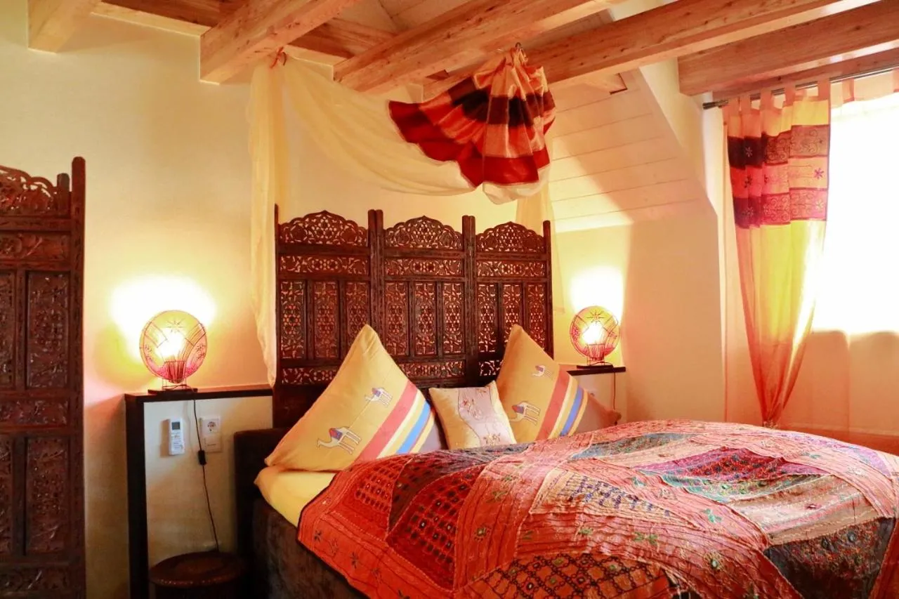 Bed in Cleo´s Hotel Kallstadt