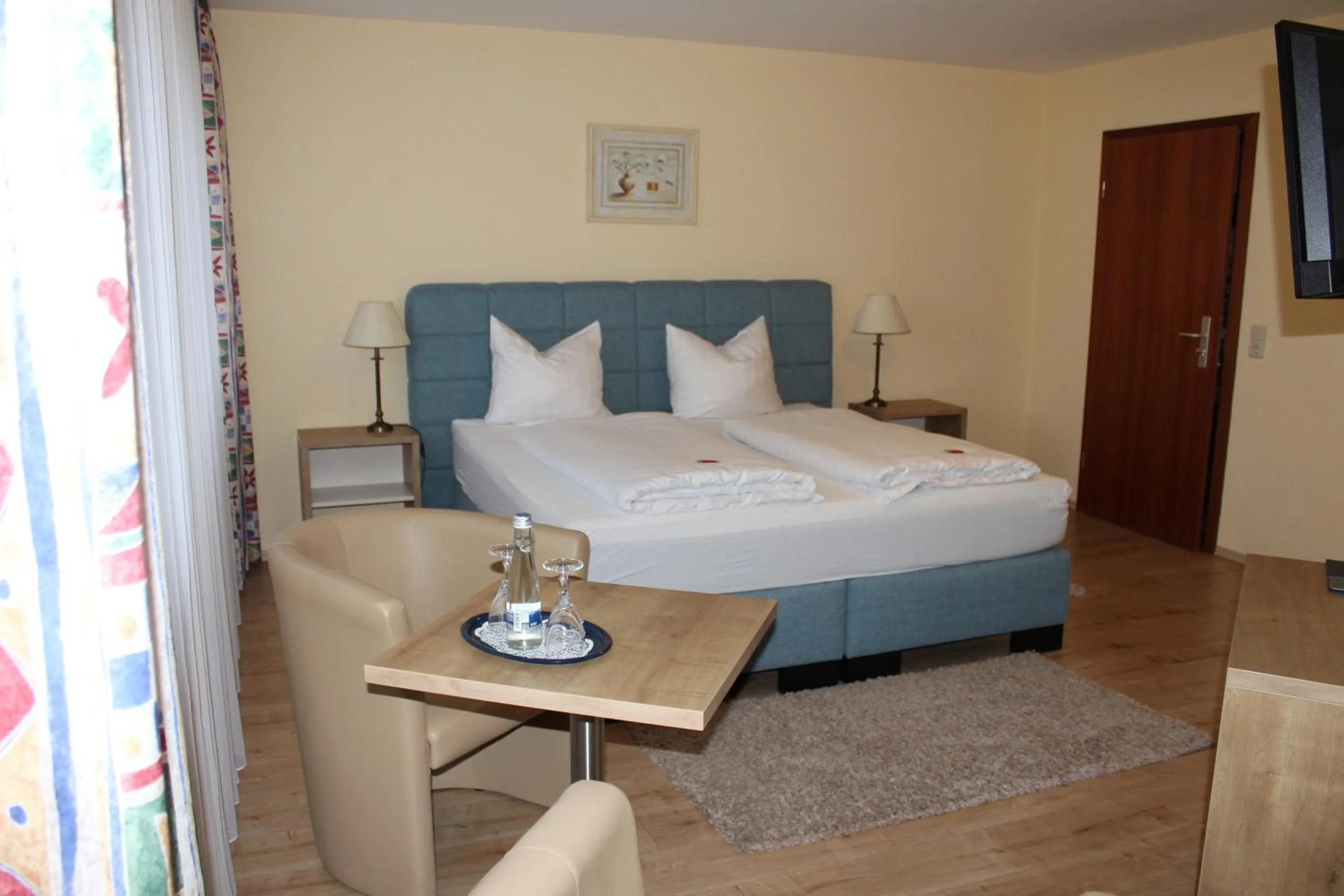 Photo of the whole room, Bed in Hotel Restaurant Weisbrod