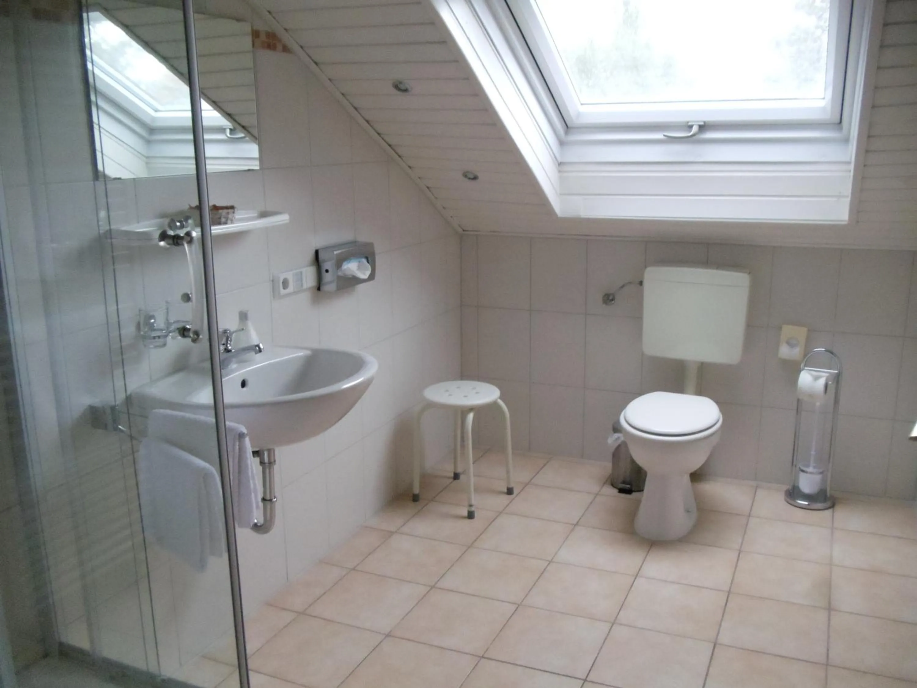 Bathroom in Hotel Restaurant Weisbrod