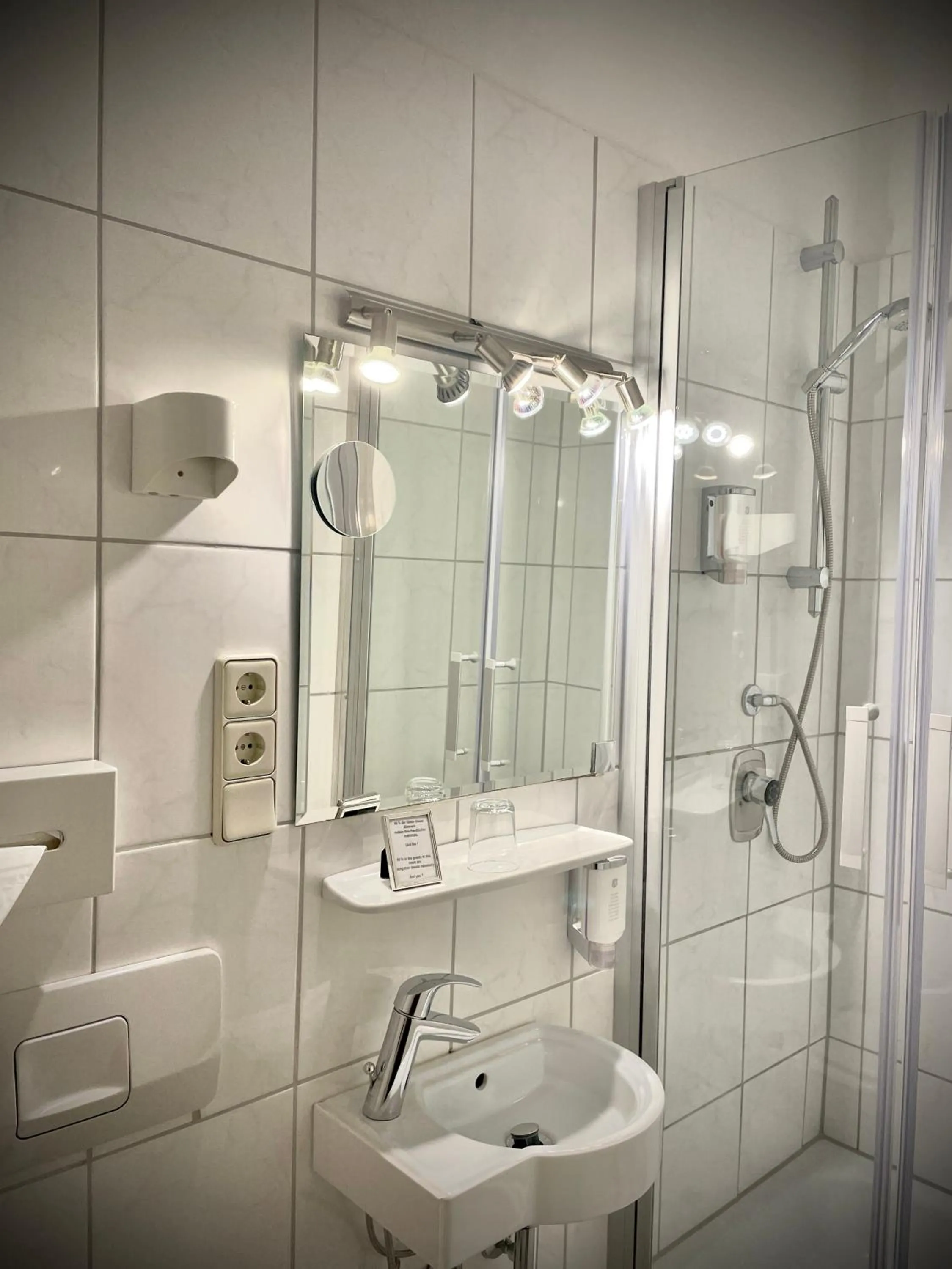 Bathroom in Hotel Am Volksgarten