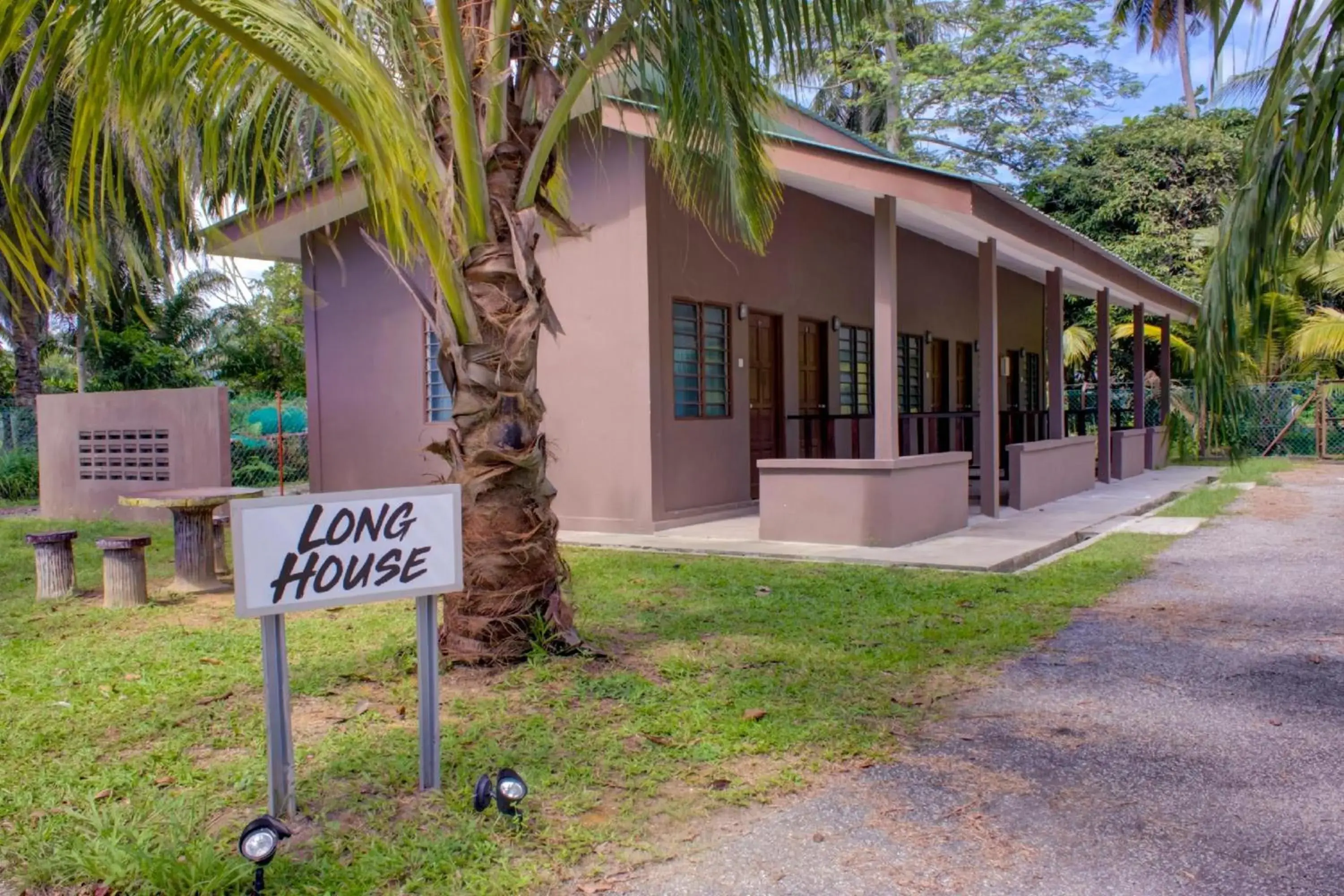 Neighbourhood in Hotel O Sedili Inn Resort Neighbourhood in Hotel O Sedili Inn Resort