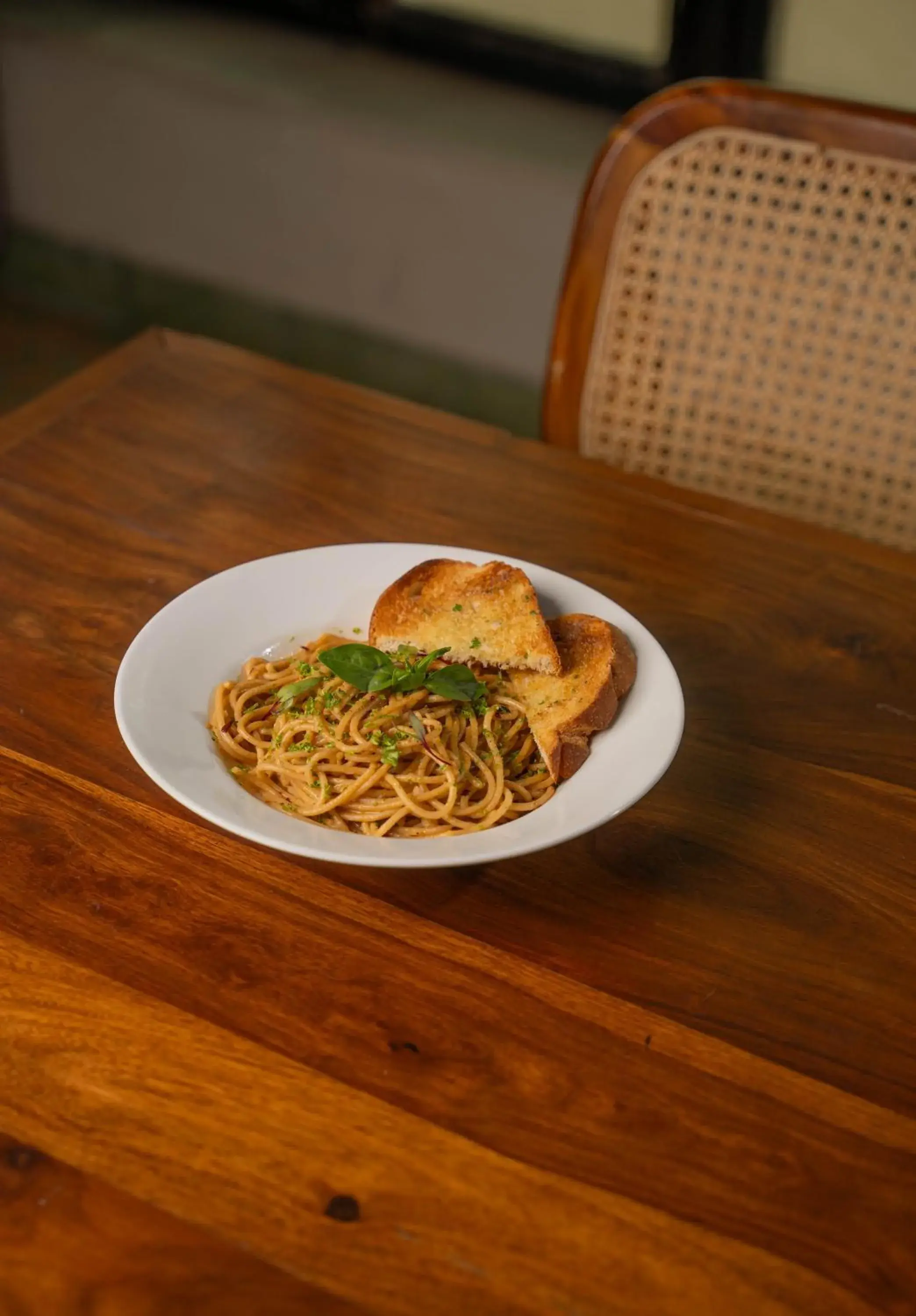 Restaurant/places to eat in Minimalist Poshtel & Suites Restaurant/places to eat in Minimalist Poshtel & Suites