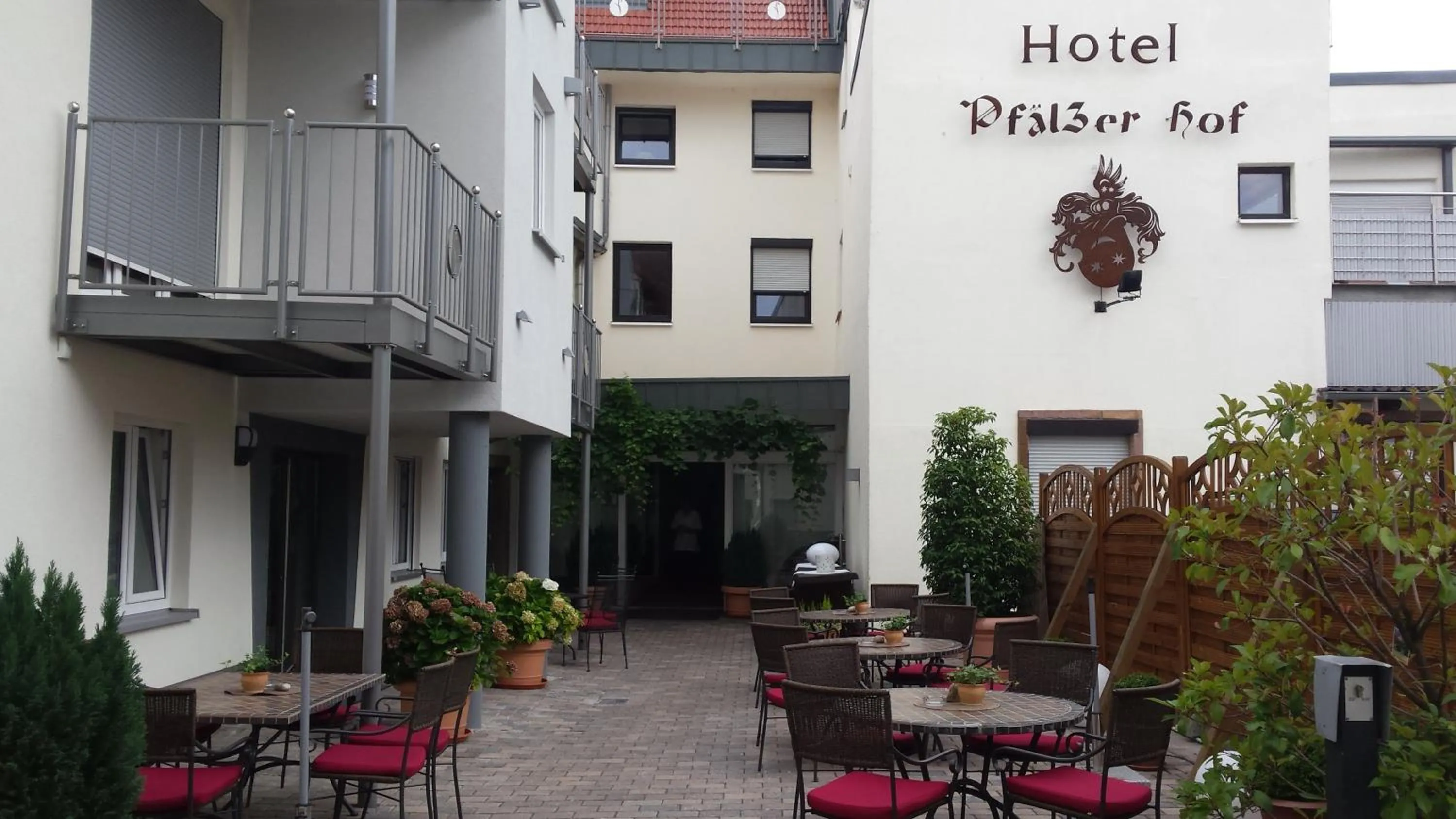 Balcony/Terrace in Hotel-Restaurant Pfälzer Hof