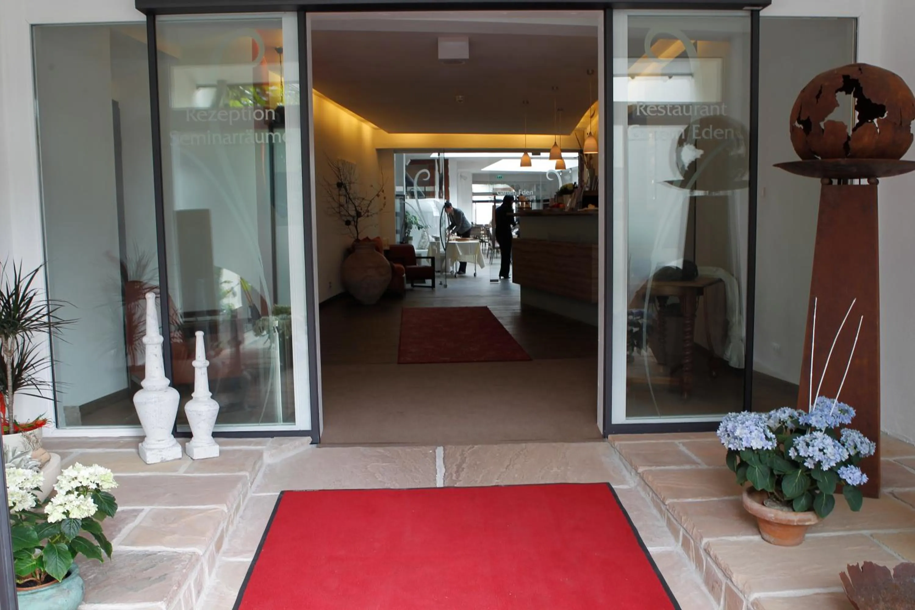 Lobby or reception in Hotel-Restaurant Pfälzer Hof