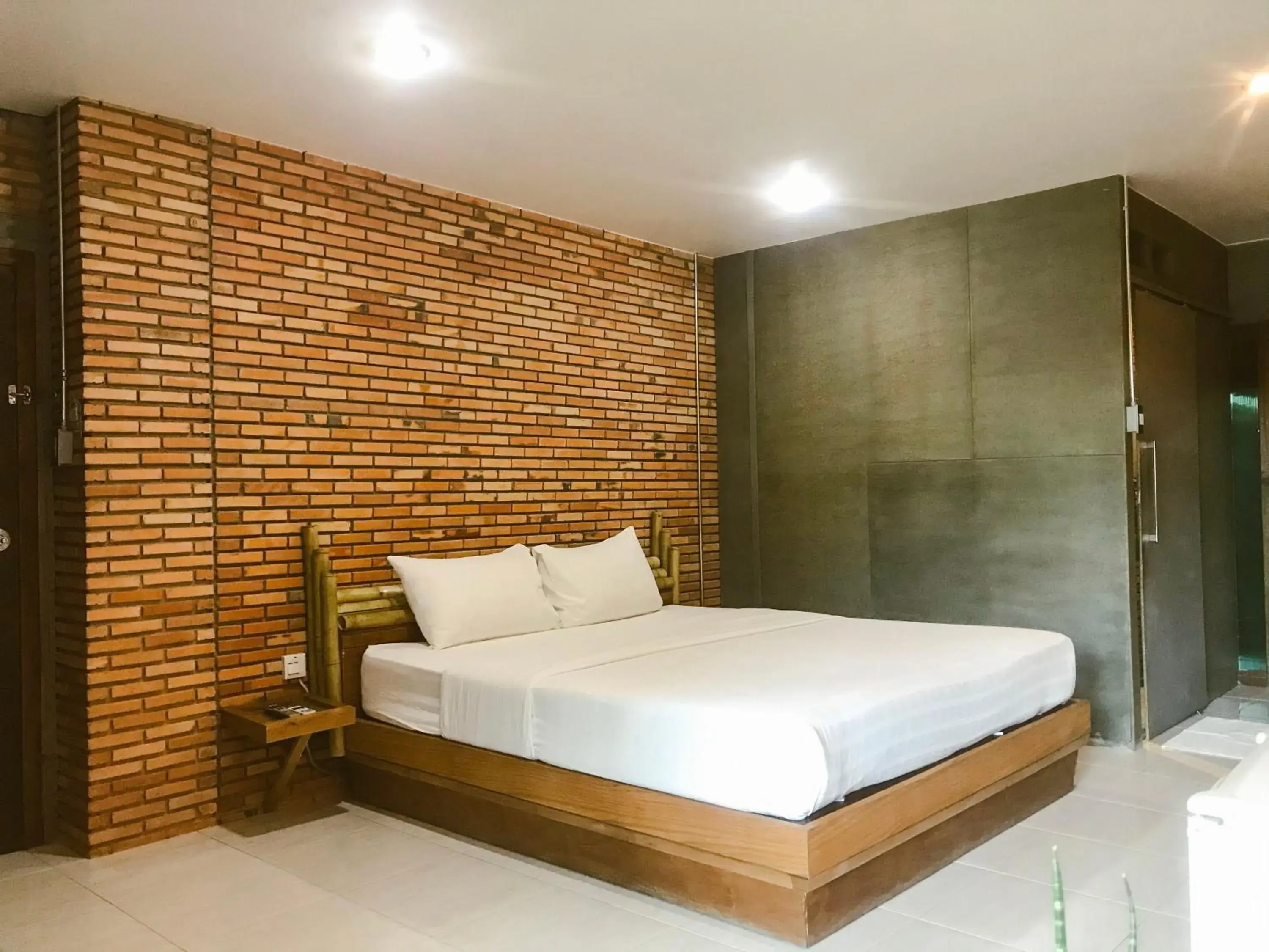 Bed in Cafe'@luv22 Bed in Cafe'@luv22