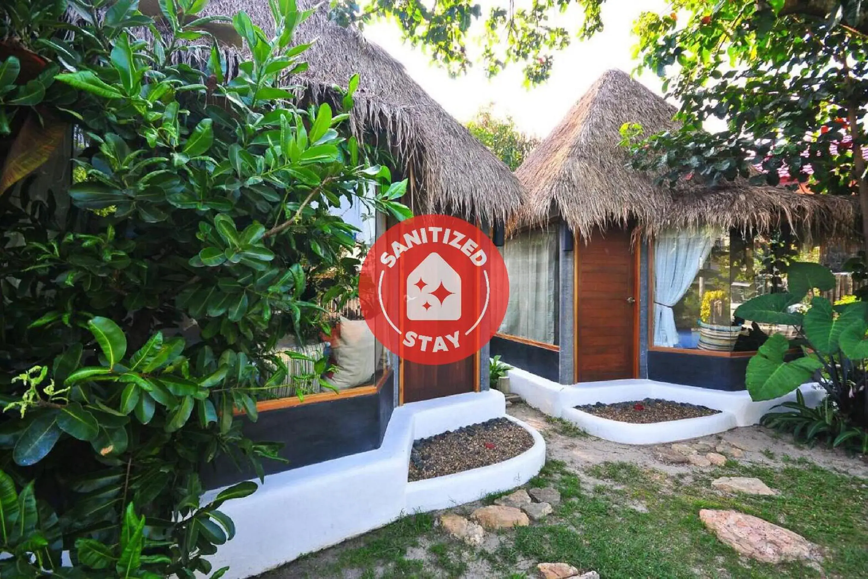 Facade/entrance in Cafe'@luv22 Facade/entrance in Cafe'@luv22