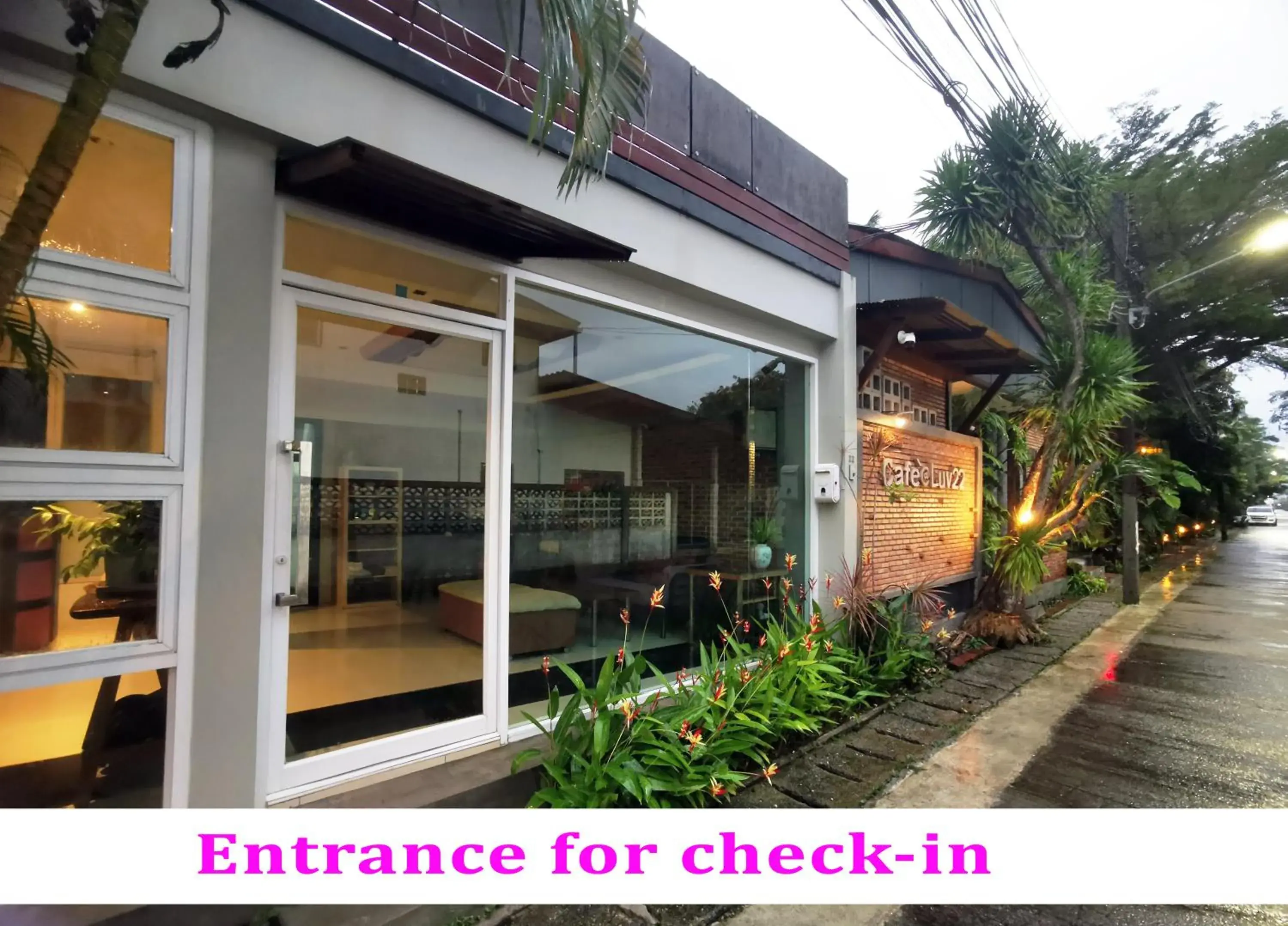 Lobby or reception in Cafe'@luv22 Lobby or reception in Cafe'@luv22