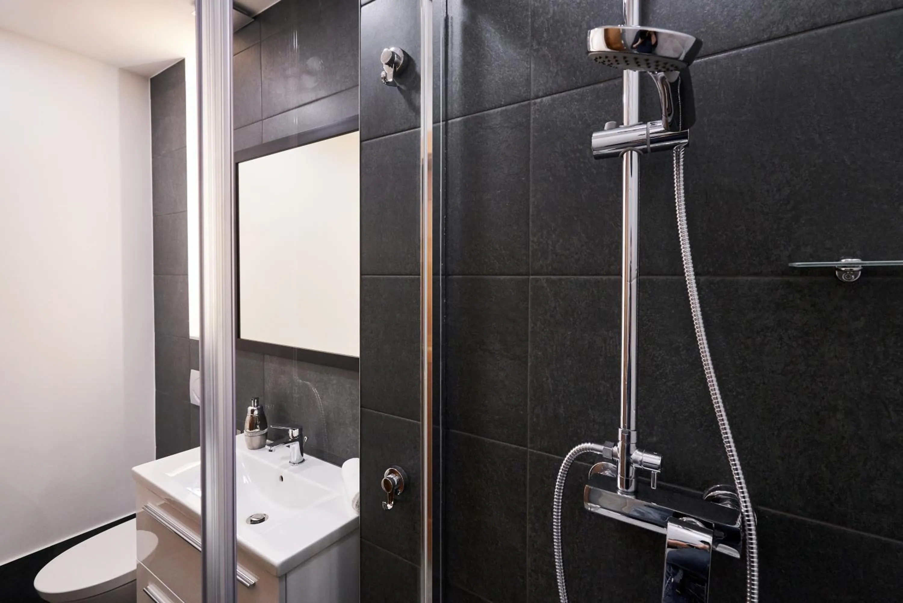 Bathroom in Prestige Apartamenty VINCI Centrum